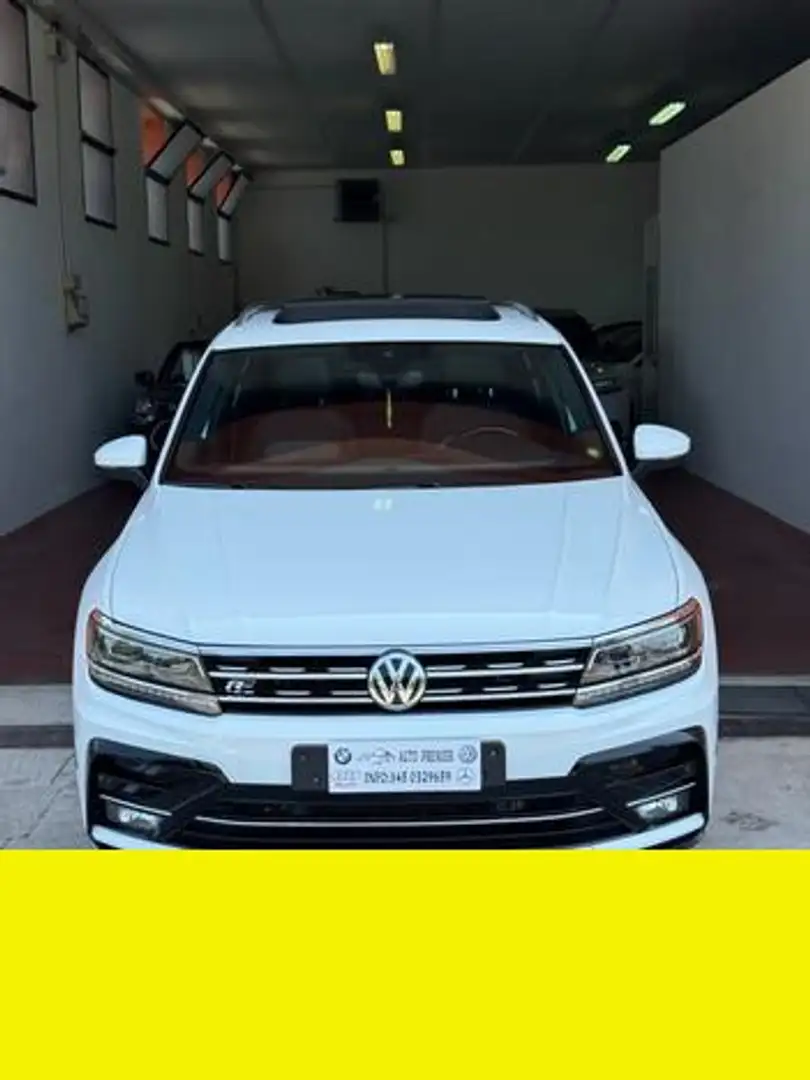 Volkswagen Tiguan - 2