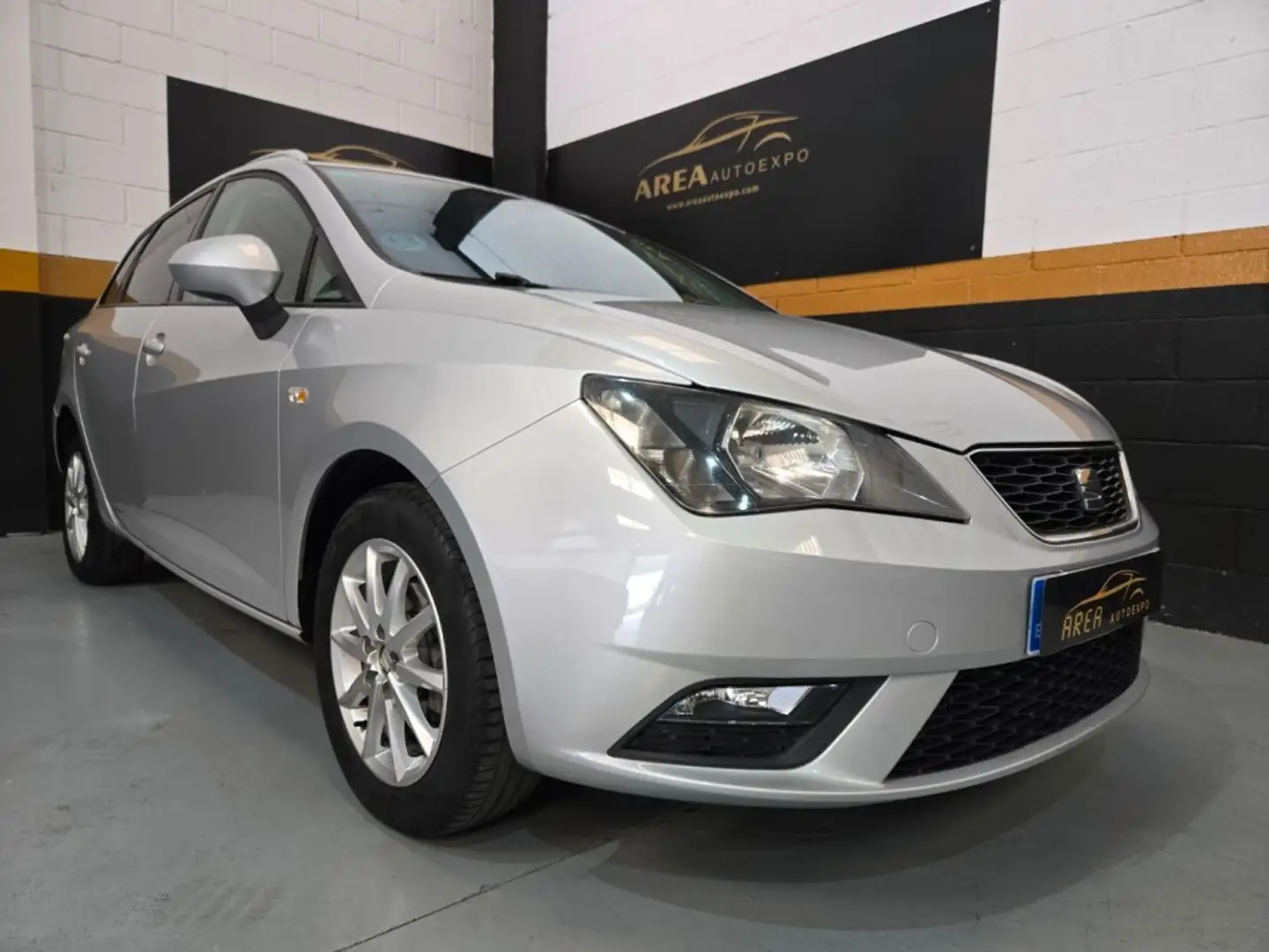 SEAT Ibiza ST 1.2 TSI Style Silber - 2