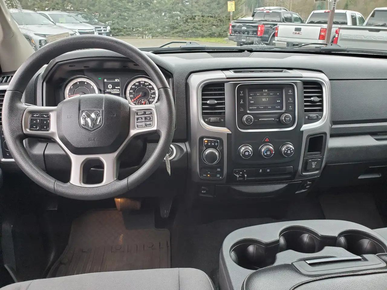 RAM 1500 снимка RAM 1500