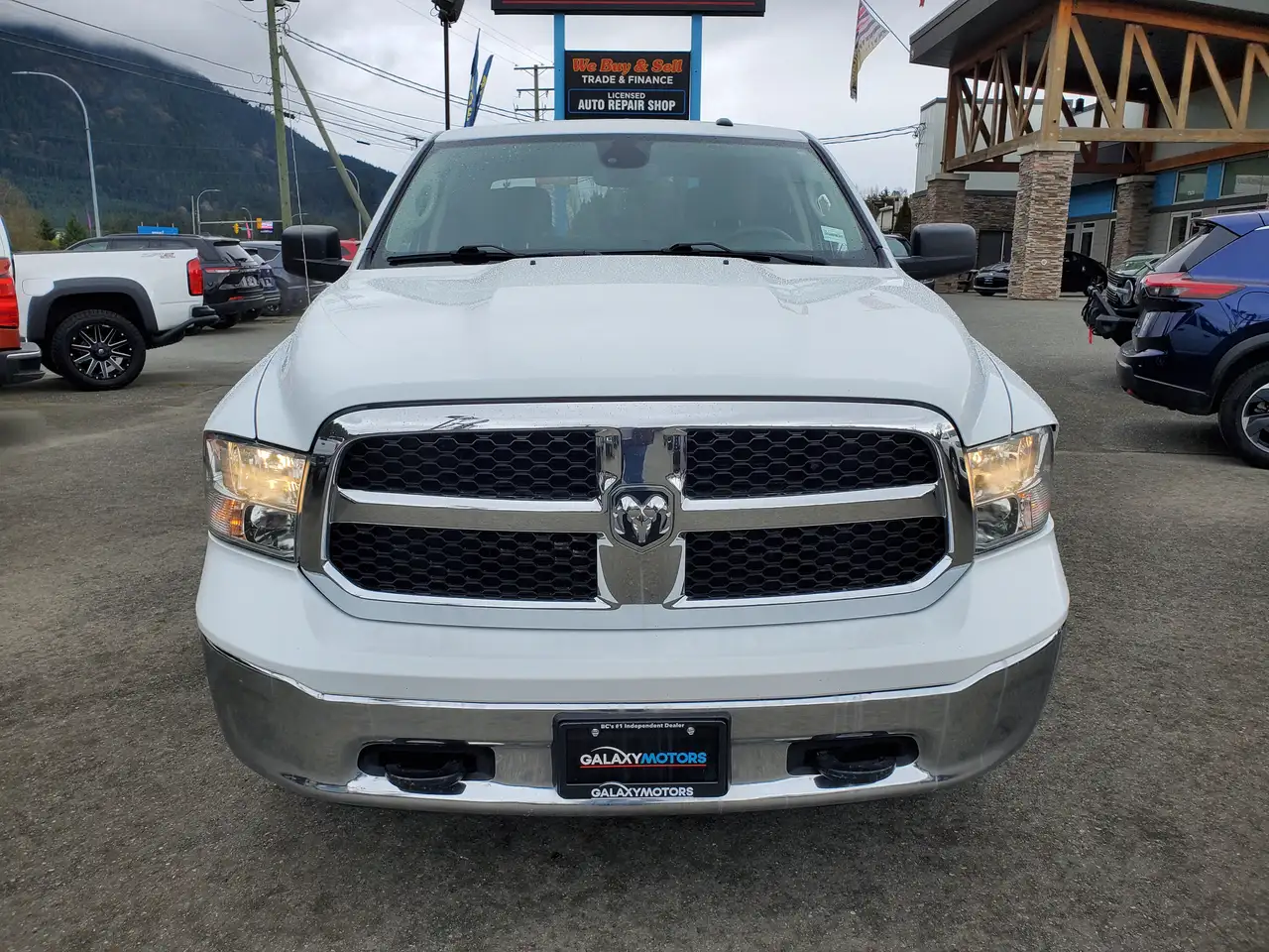 RAM 1500 снимка RAM 1500