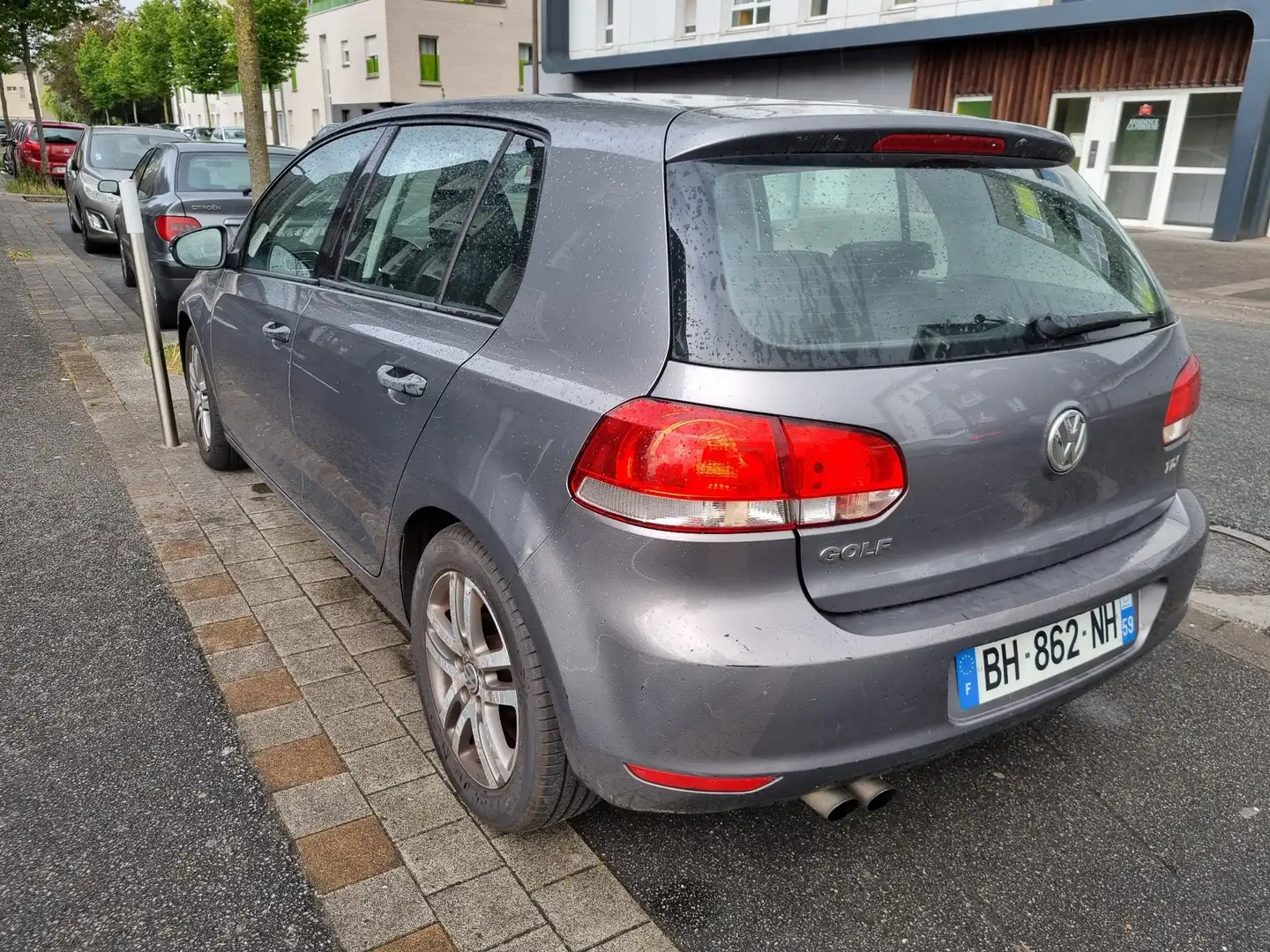 Volkswagen Golf 2.0 TDI 110 FAP CR Confortline - 2