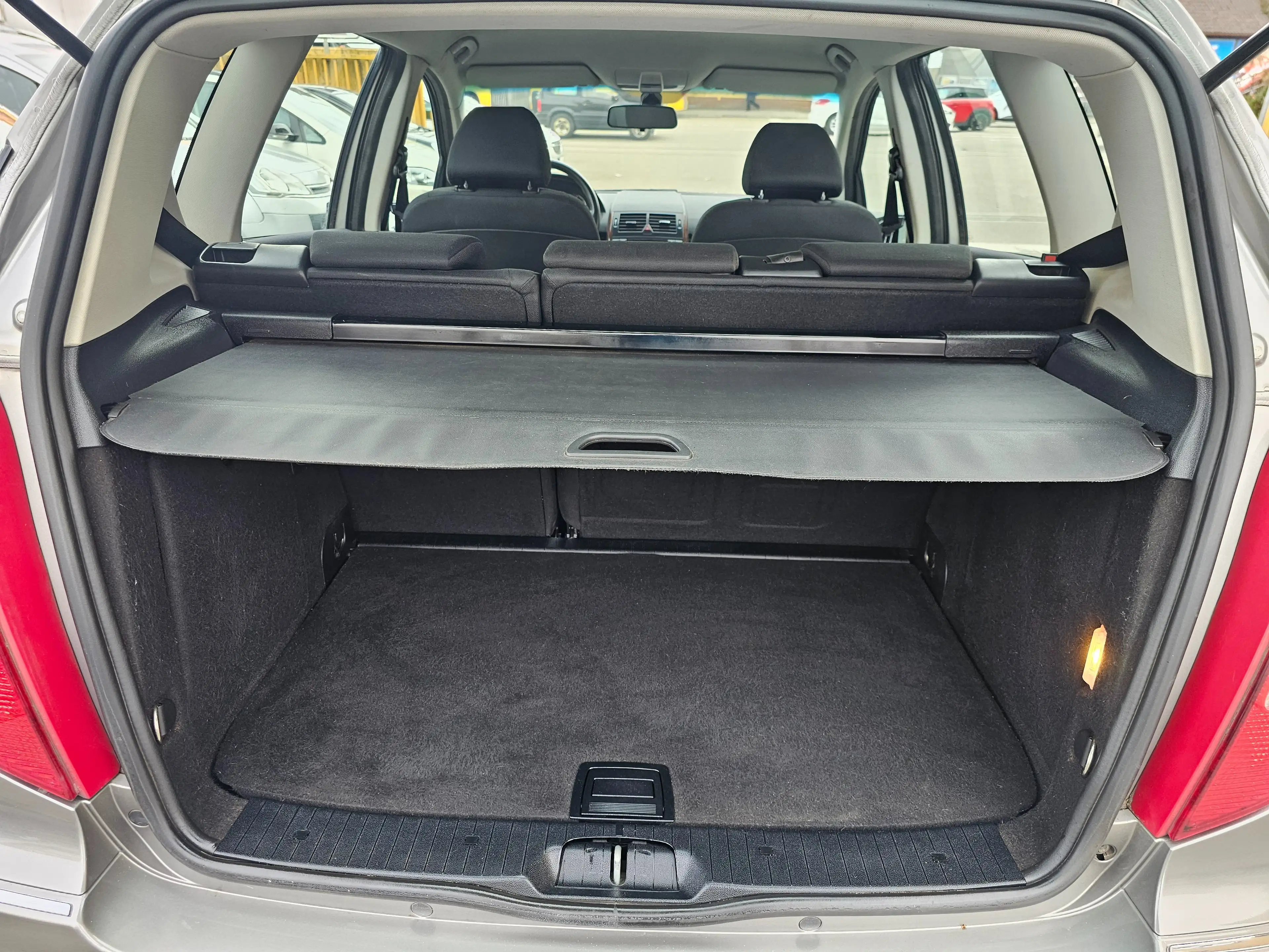Mercedes-Benz A 150 A 150 Automatik Klima tüv 03.2027 — photo 12