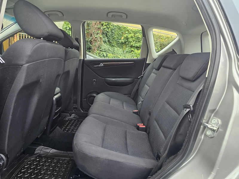 Mercedes-Benz A 150 A 150 Automatik Klima tüv 03.2027 — photo 11