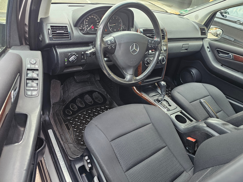 Mercedes-Benz A 150 A 150 Automatik Klima tüv 03.2027 — photo 9