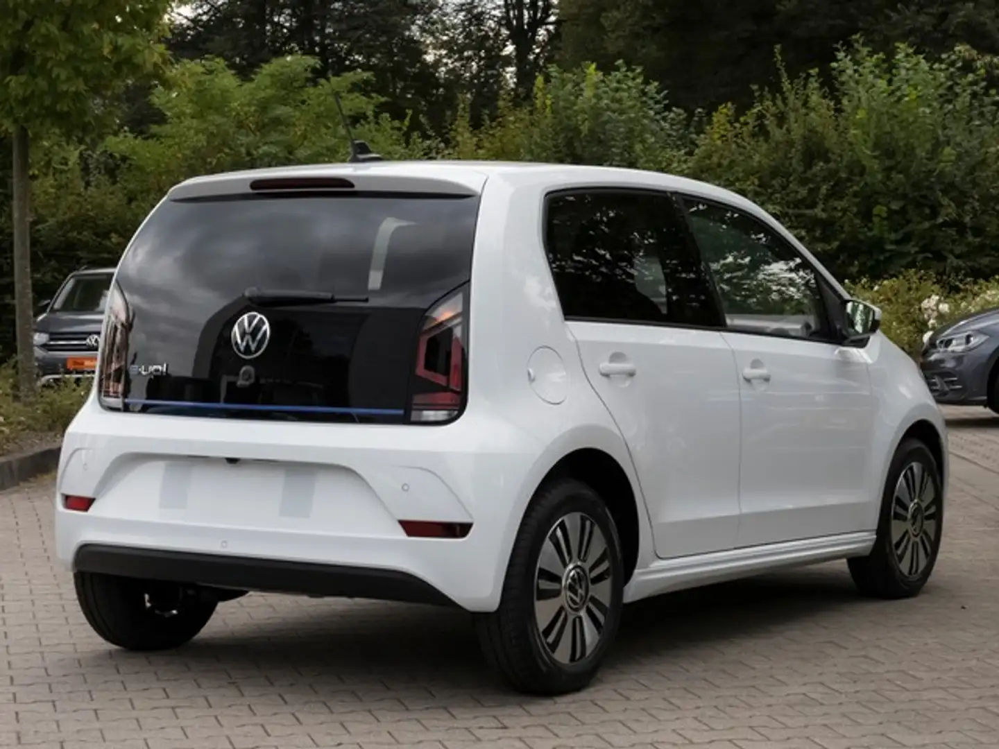Volkswagen e-up! 61 kW (83 PS) 32,3 kWh 1-Gang-Automatik Edition Wit - 2