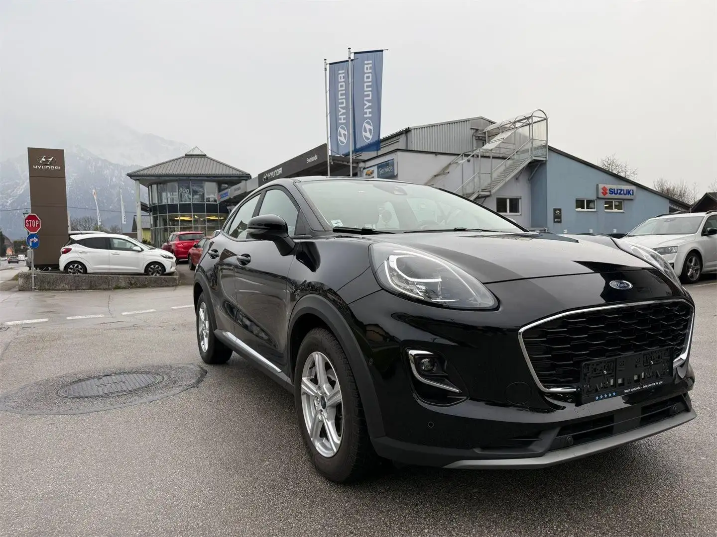 Ford Puma 1,0 EcoBoost Titanium Schwarz - 2