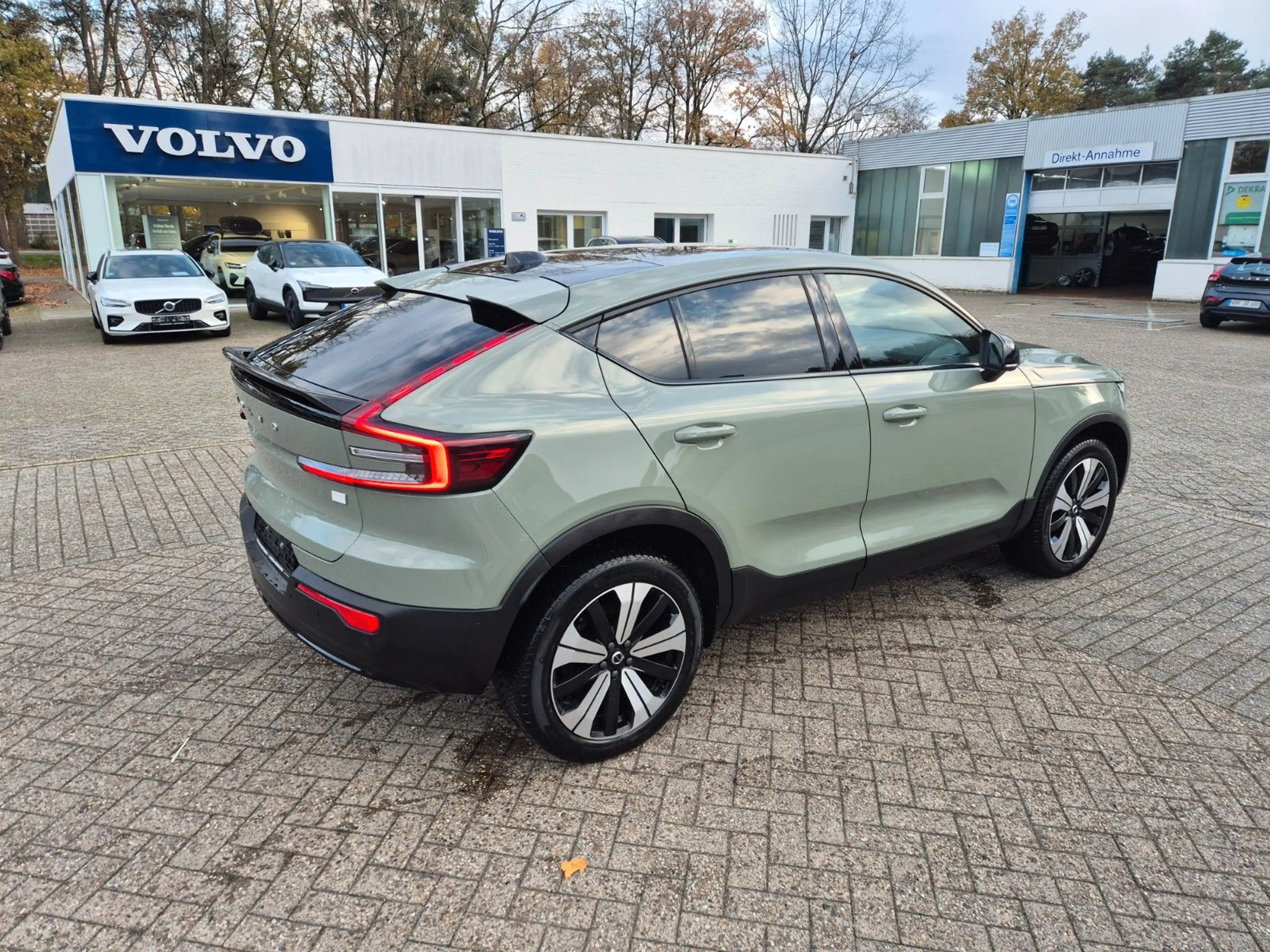 Volvo C40 Ultimate Recharge Pure Electric 2WD — photo 6