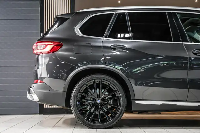 BMW X5 X5 view 14