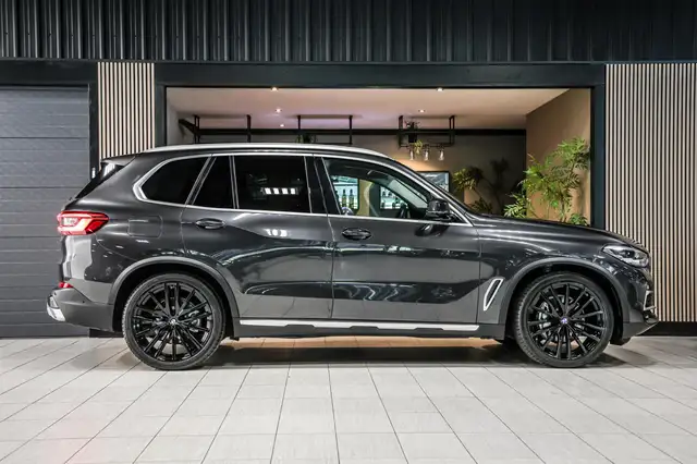 BMW X5 X5 view 13