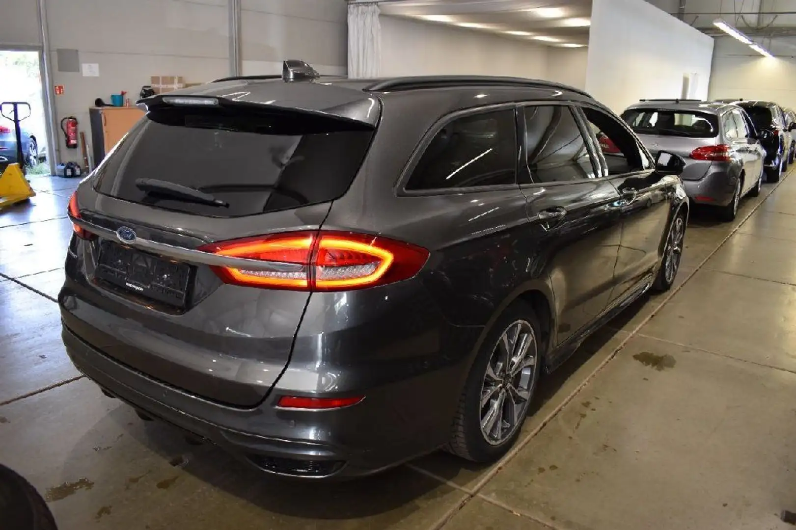 Ford Mondeo 2.0 ST-Line LED BLIS Navi Alcantara Gris - 2