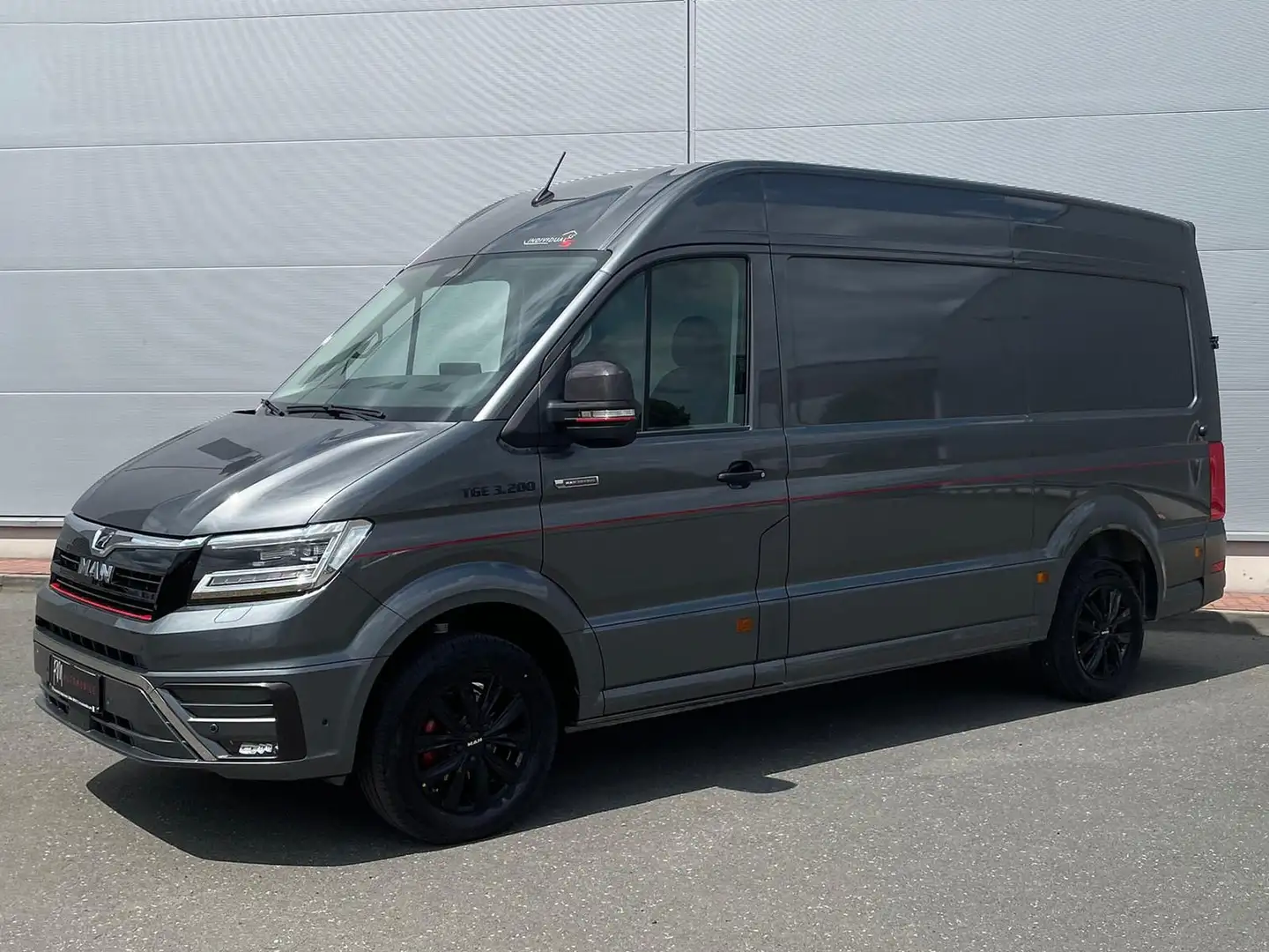 MAN TGE 3.200 L3H3 Kasten 4x4 Individual S ACC STHZ Grigio - 1