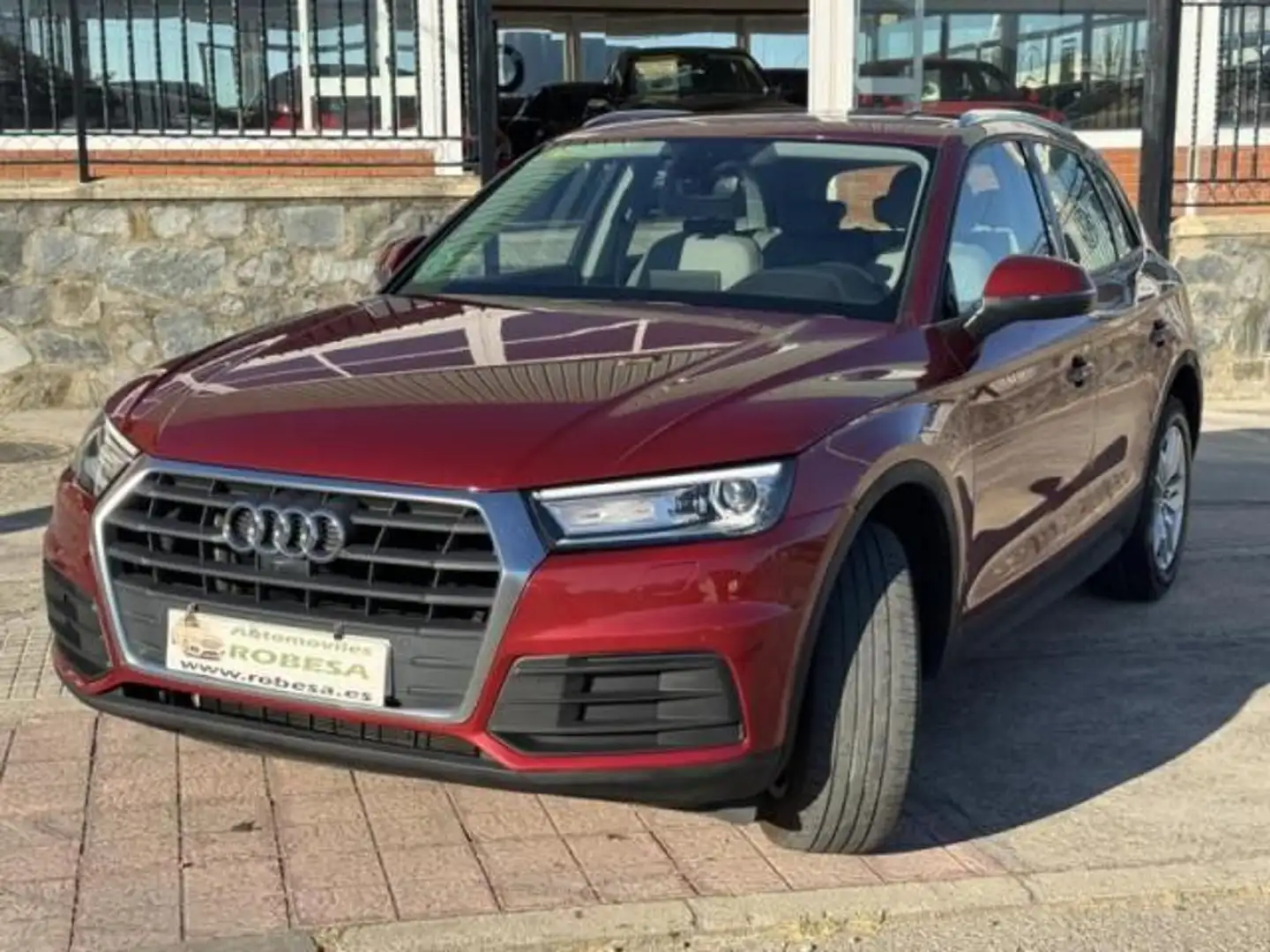 Audi Q5 2.0TDI 110kW Rouge - 1