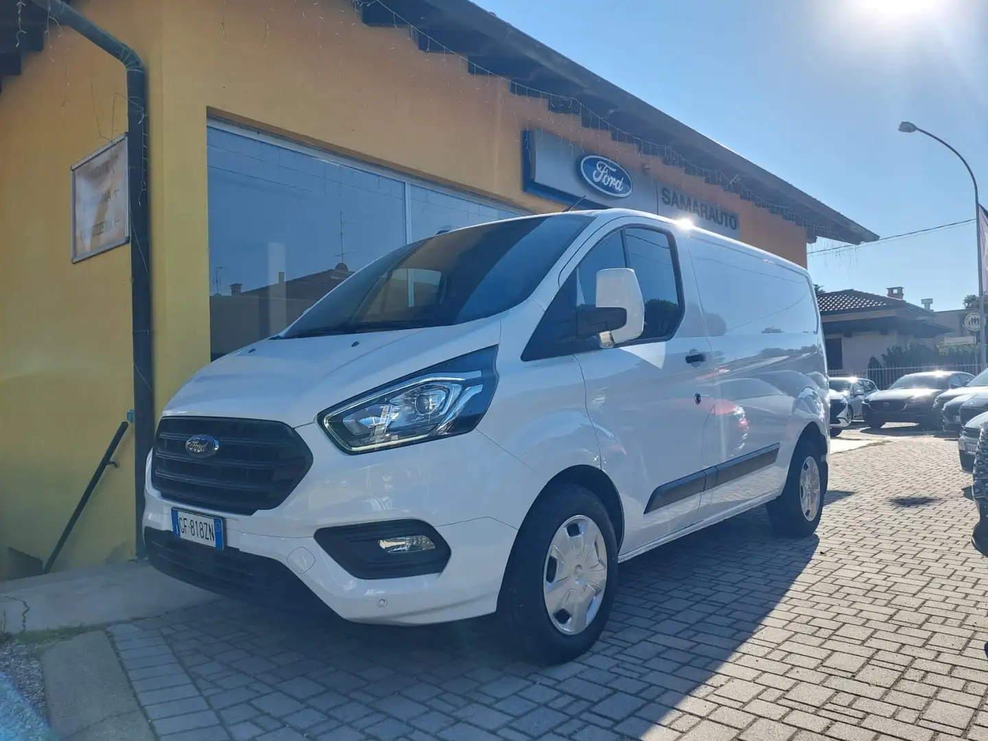 Ford Transit Custom TREND 320 L1H1 2.0TDCI 130cv Blanc - 1