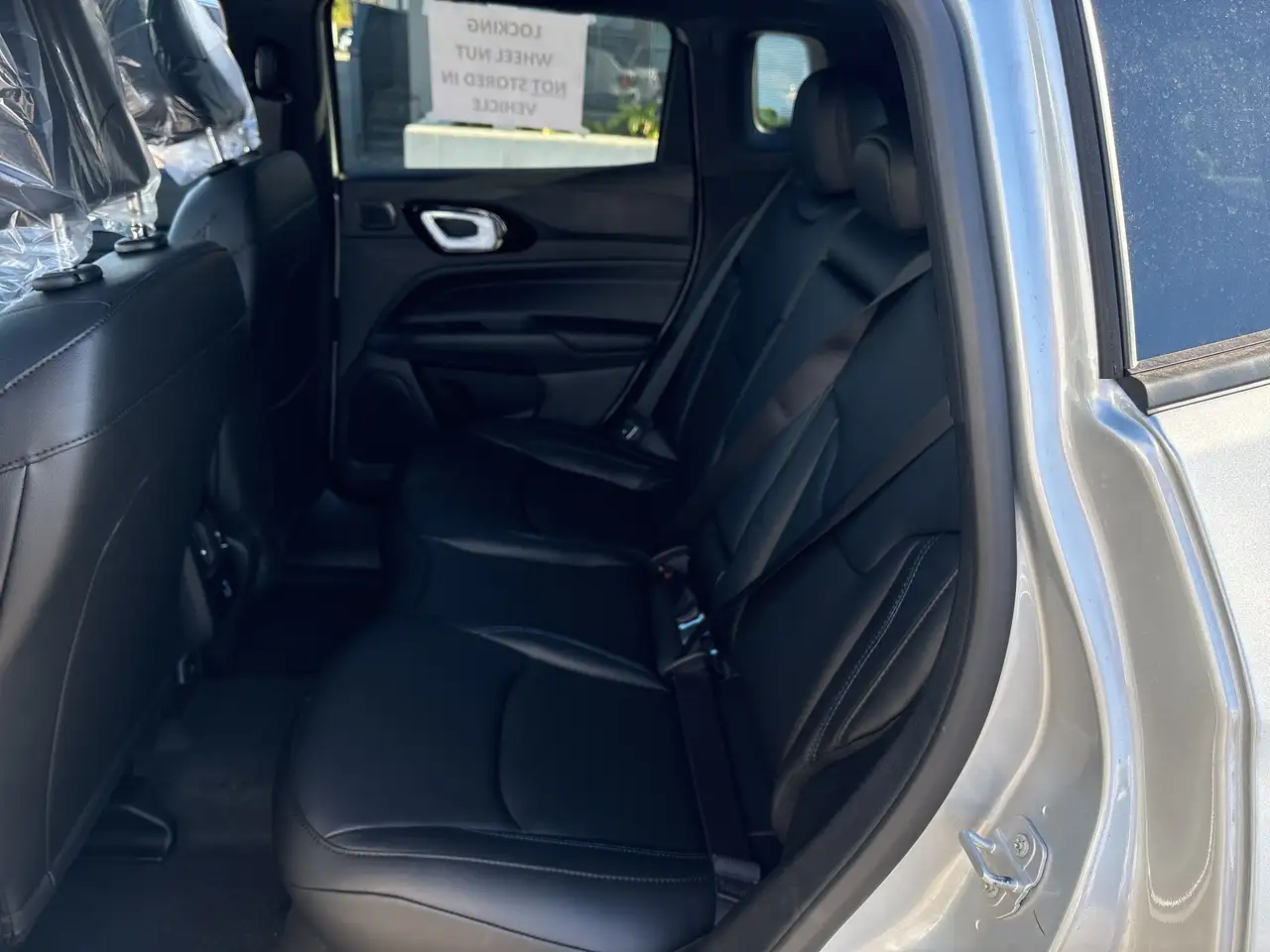 Jeep Compass снимка Jeep Compass