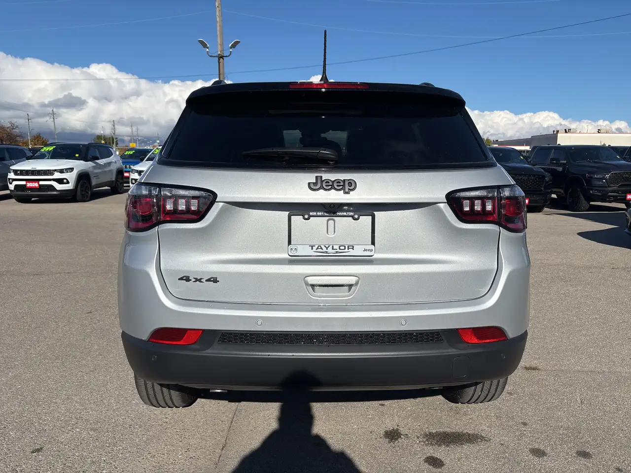 Jeep Compass снимка Jeep Compass