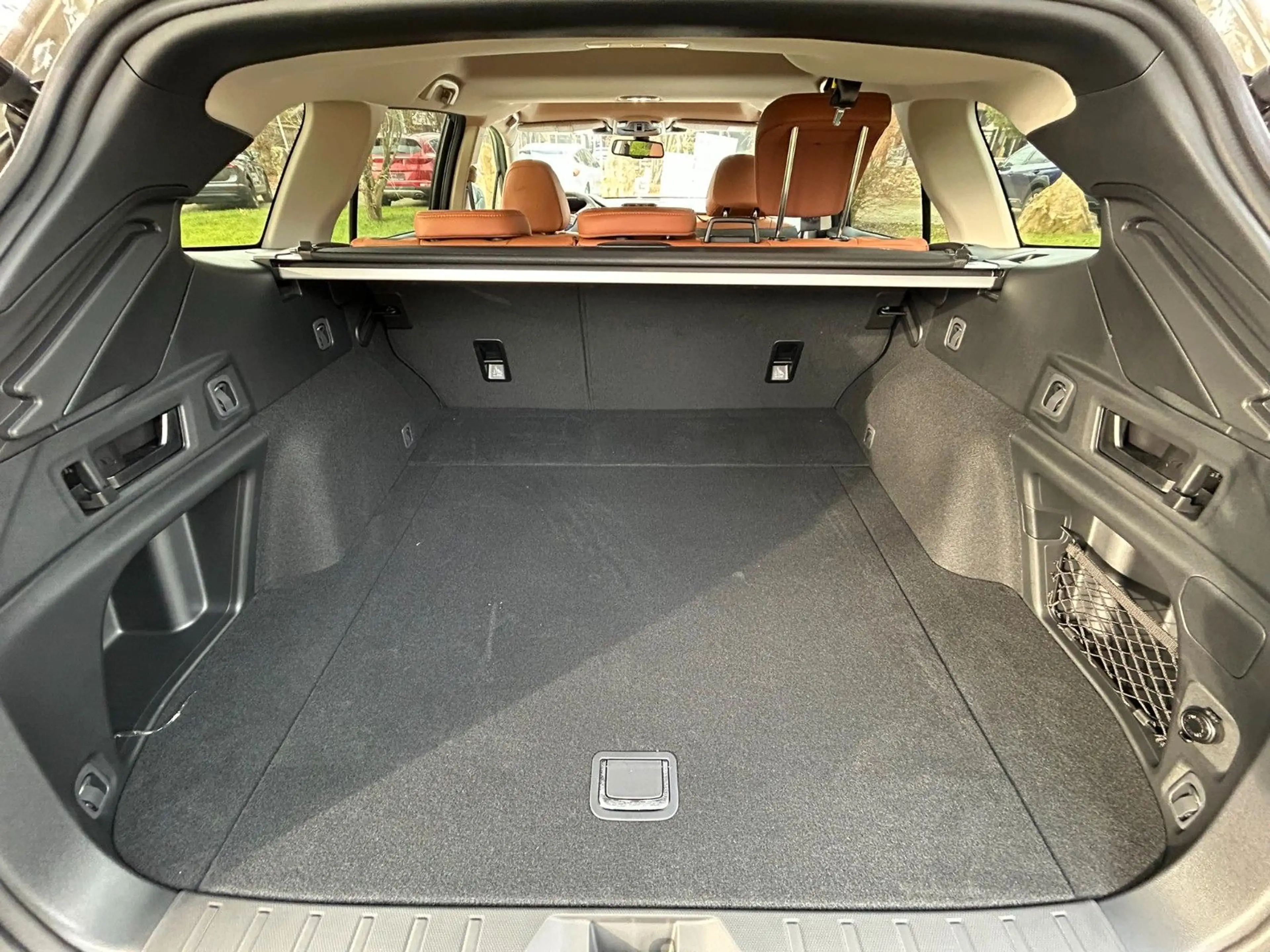 Subaru OUTBACK 2.5i Platinum Lineartronic Modell 2025 — photo 5