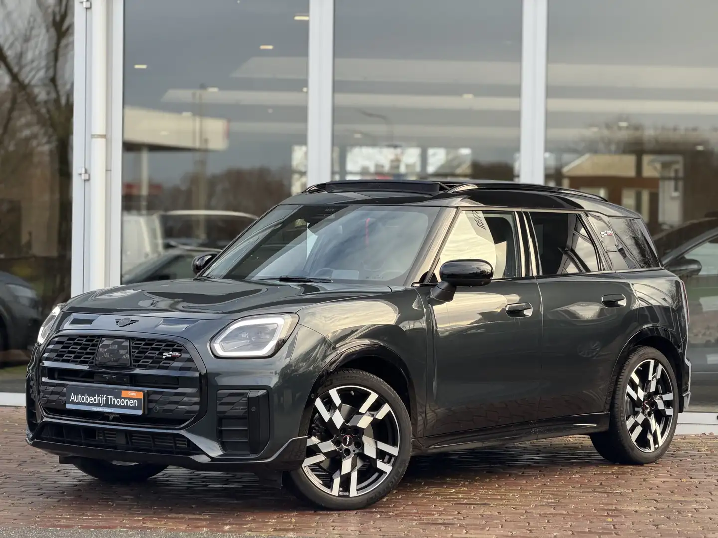 MINI John Cooper Works Countryman Mini 1.5 C XL | Massage | Trekhaak | elk. stoelen Grijs - 1