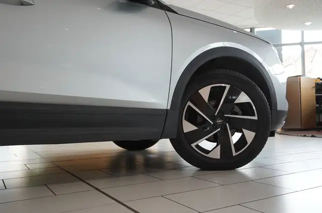 Opel Grandland view 7
