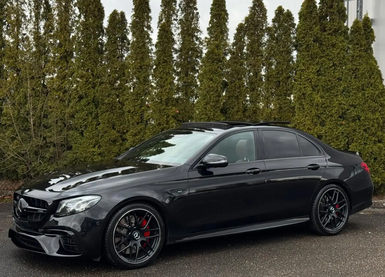 Mercedes-Benz E 63 AMG E 63s AMG 4M+/Pano/360°/Garantie/Massage/Burmest Noir - 2