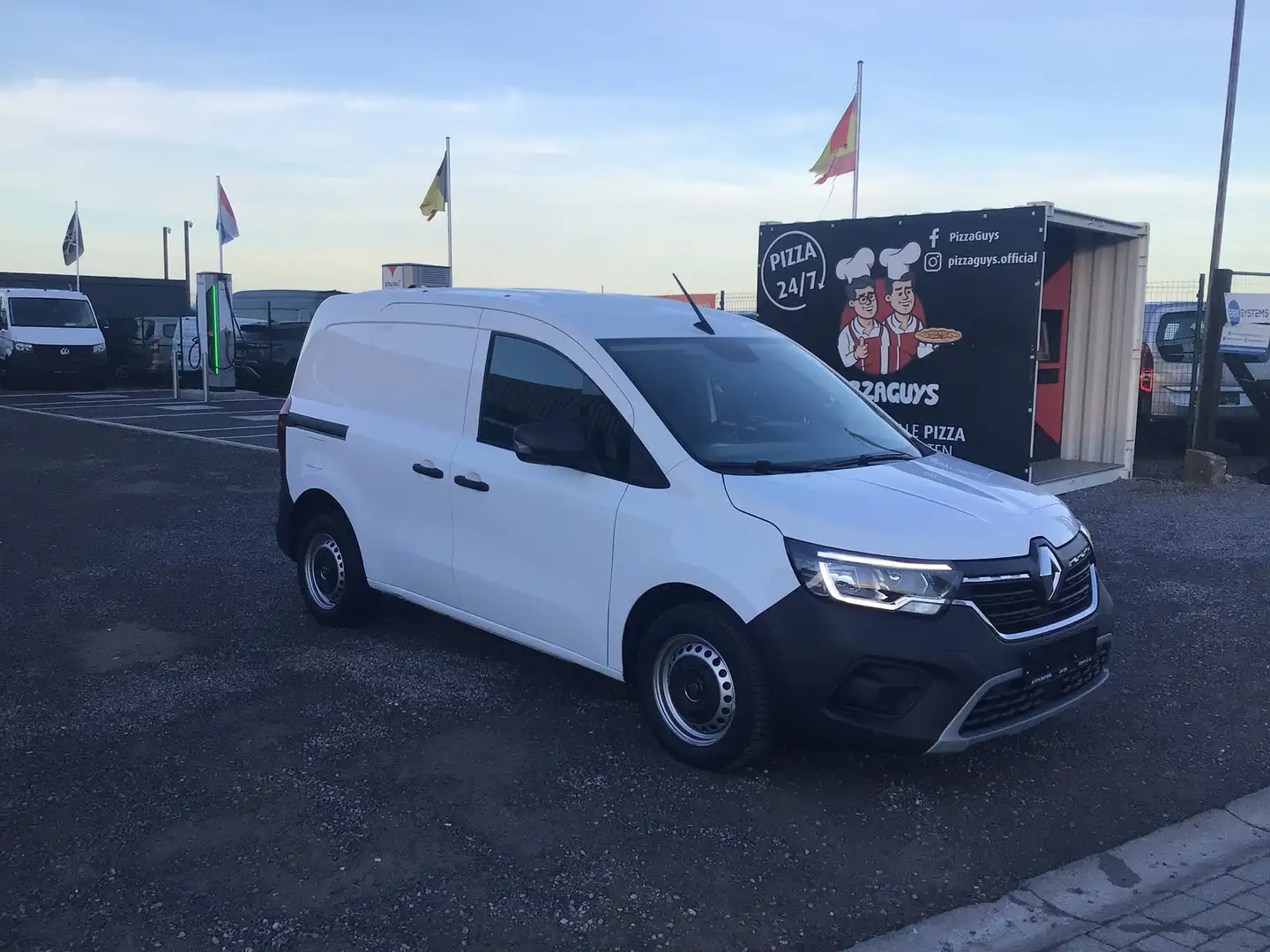 Renault Kangoo 15dci 9/2022 76000km 12950e ex Blanc - 1