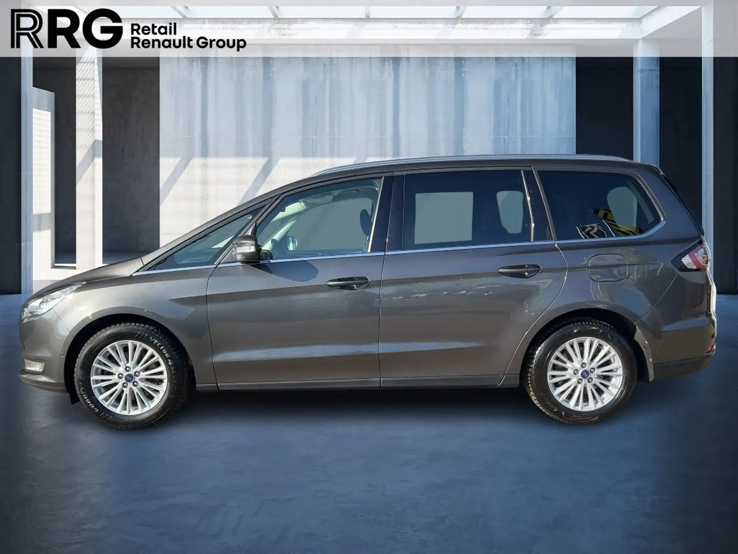 Ford Galaxy 1.5 EcoBoost Titanium S/S 7-Sitzer Grijs - 2