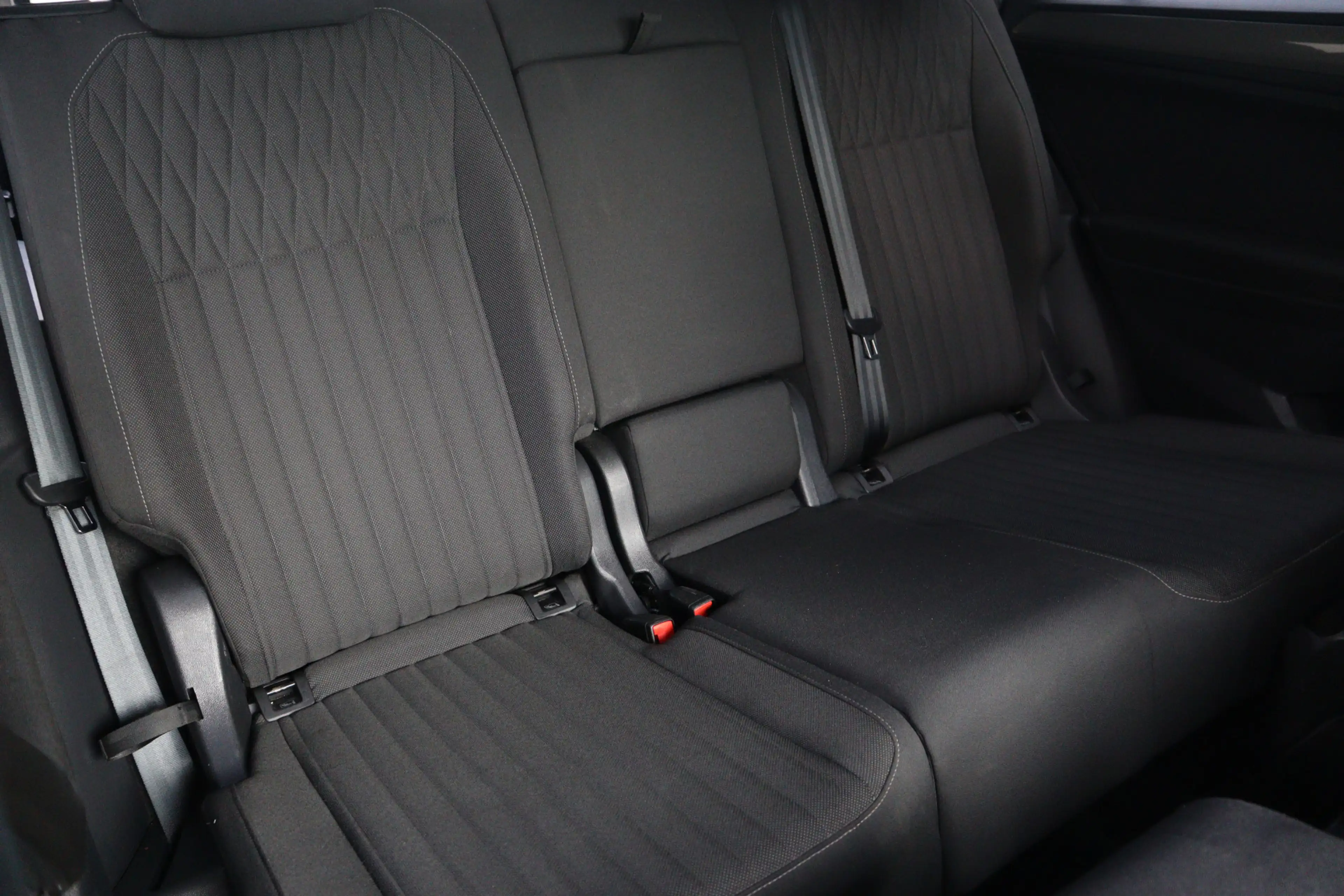 Volkswagen Tiguan Allspace 1.5 TSI Life 7p. | Trekhaak | Camera | ACC | — photo 13
