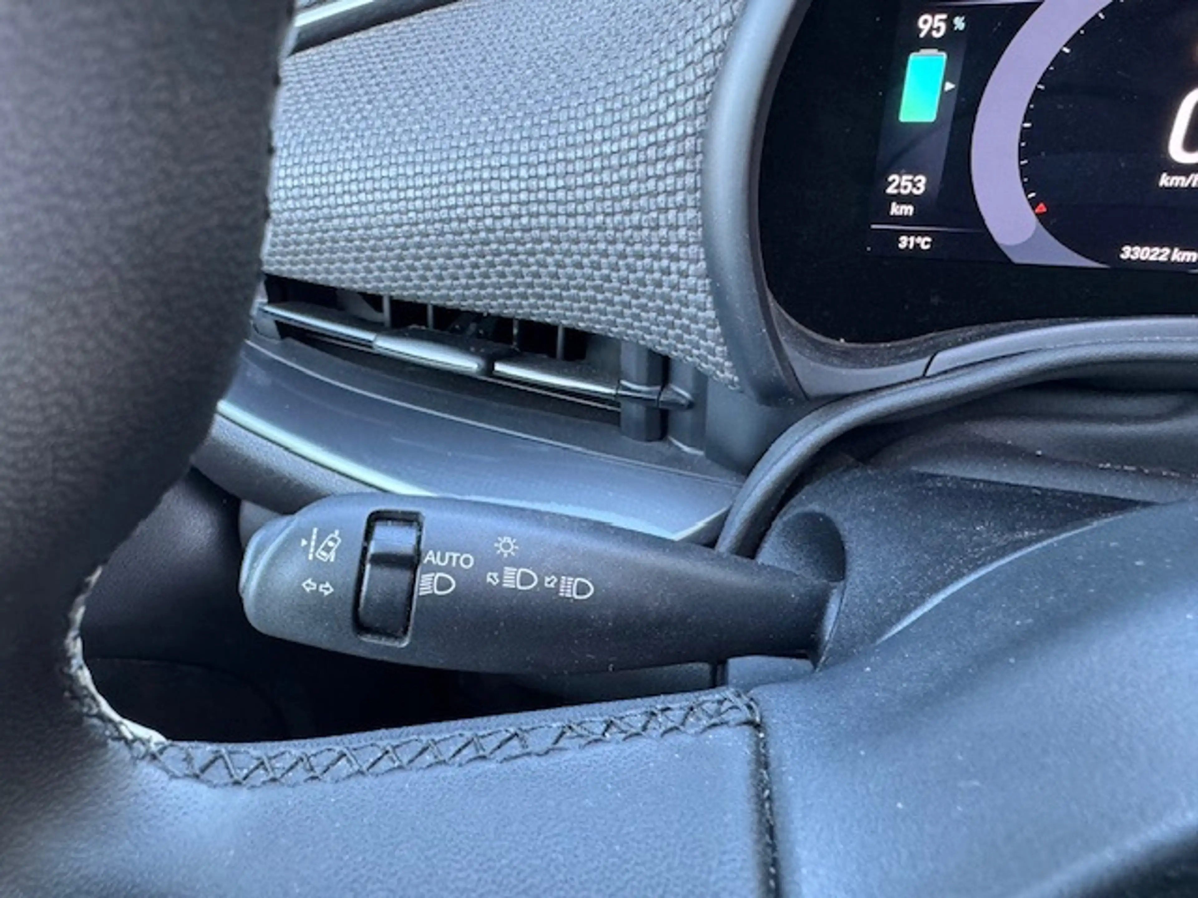 Fiat 500C E La Prima 42 kWh Cabrio by Bocelli *leder *JBL — photo 37