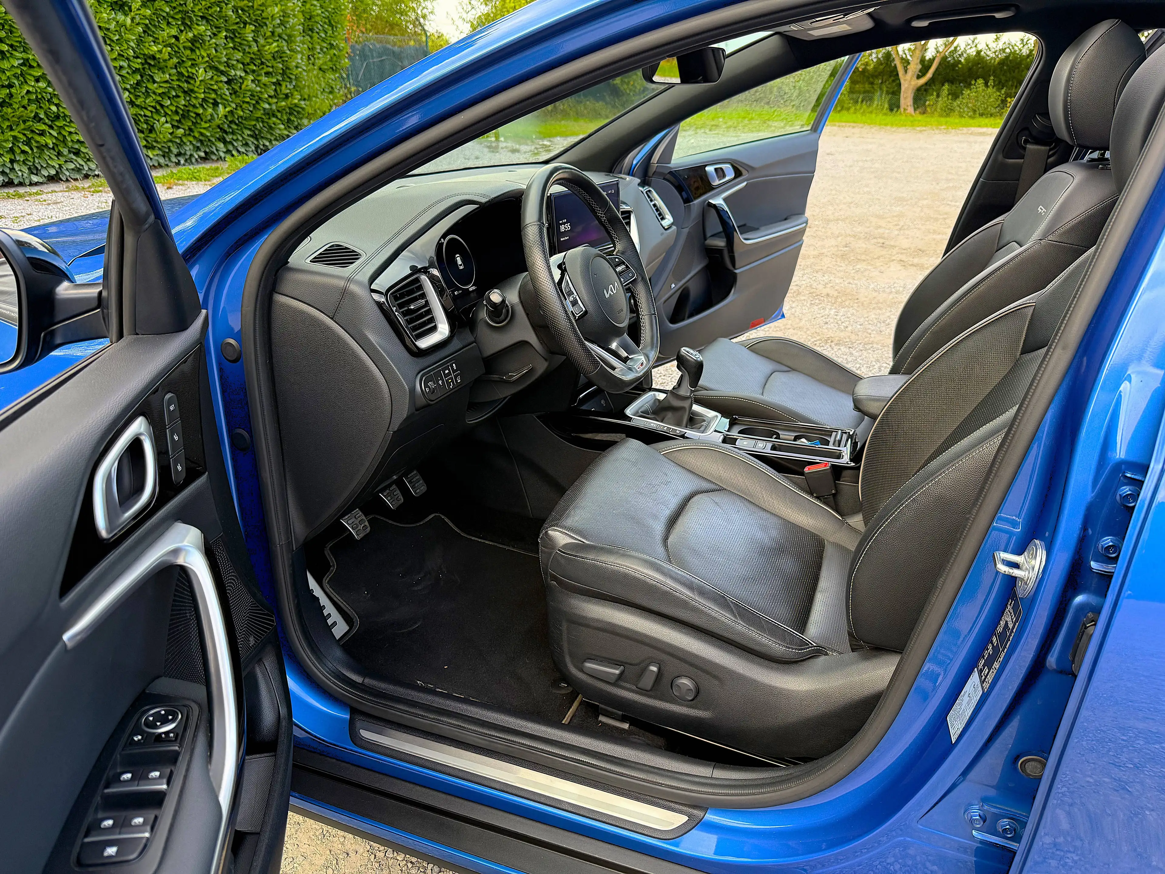 Kia XCeed 1.5 T-GDi GT Line Toit Panoramique Cuir CarPlay ! — photo 13