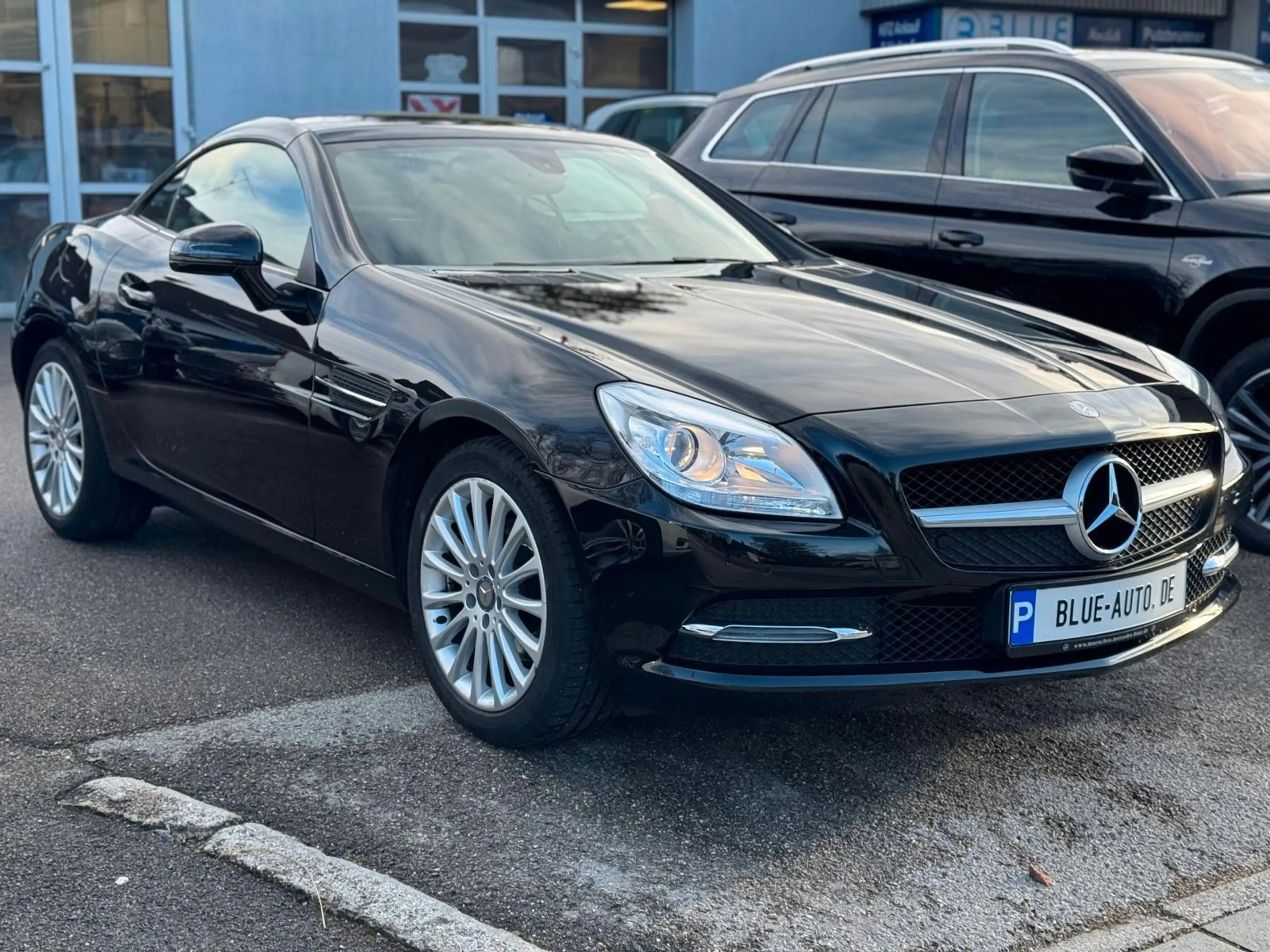 Mercedes-Benz SLK 200 Cabrio TÜV+Service NEU Scheckheft 2.Hand — photo 4
