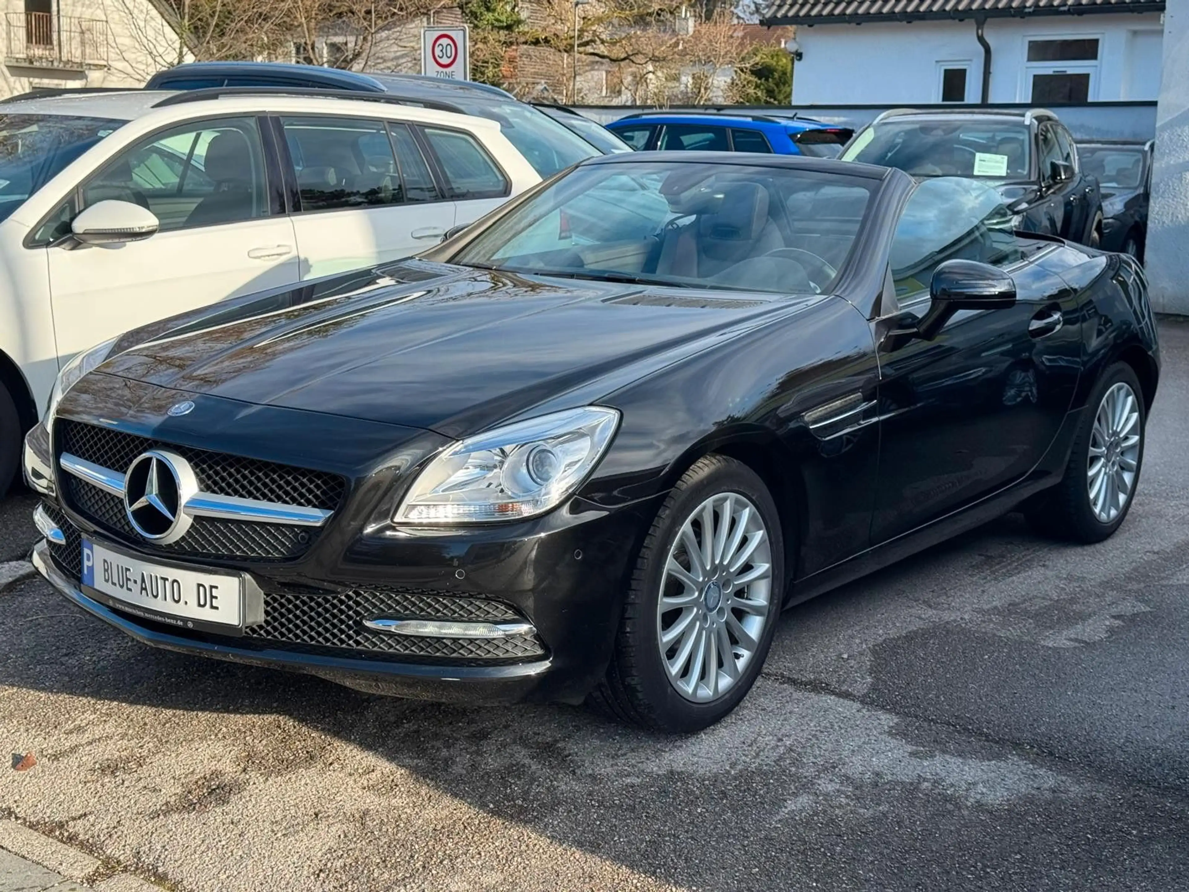 Mercedes-Benz SLK 200 Cabrio TÜV+Service NEU Scheckheft 2.Hand — photo 2