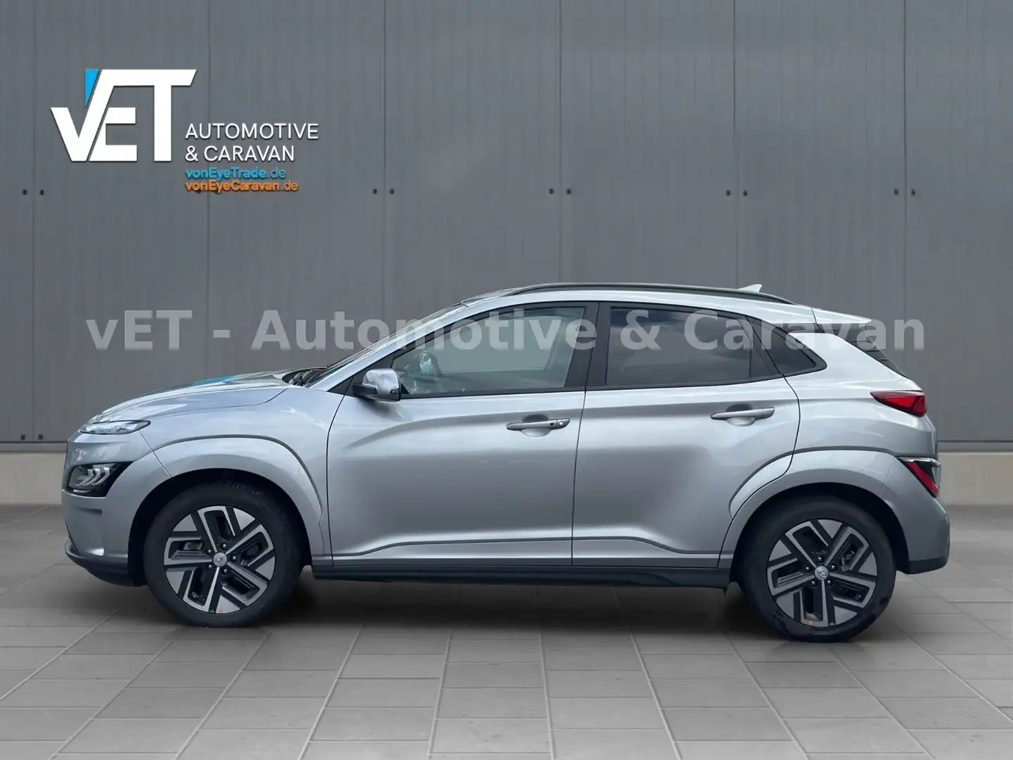 Hyundai Kona Trend Elektro | Navi | DAB | Sitzheizung Zilver - 2