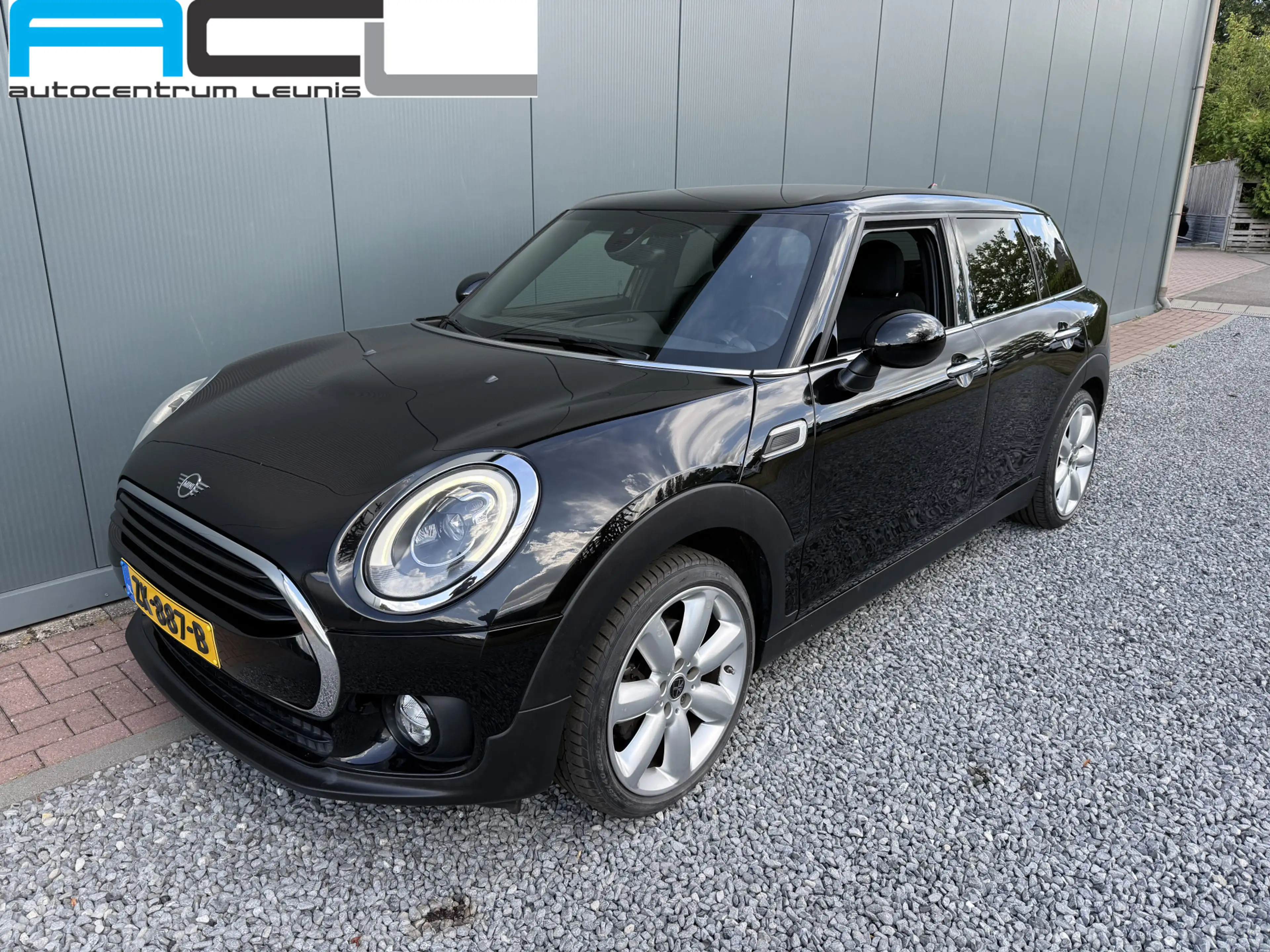 MINI Cooper Clubman 1.5 Business Edition 6-drs