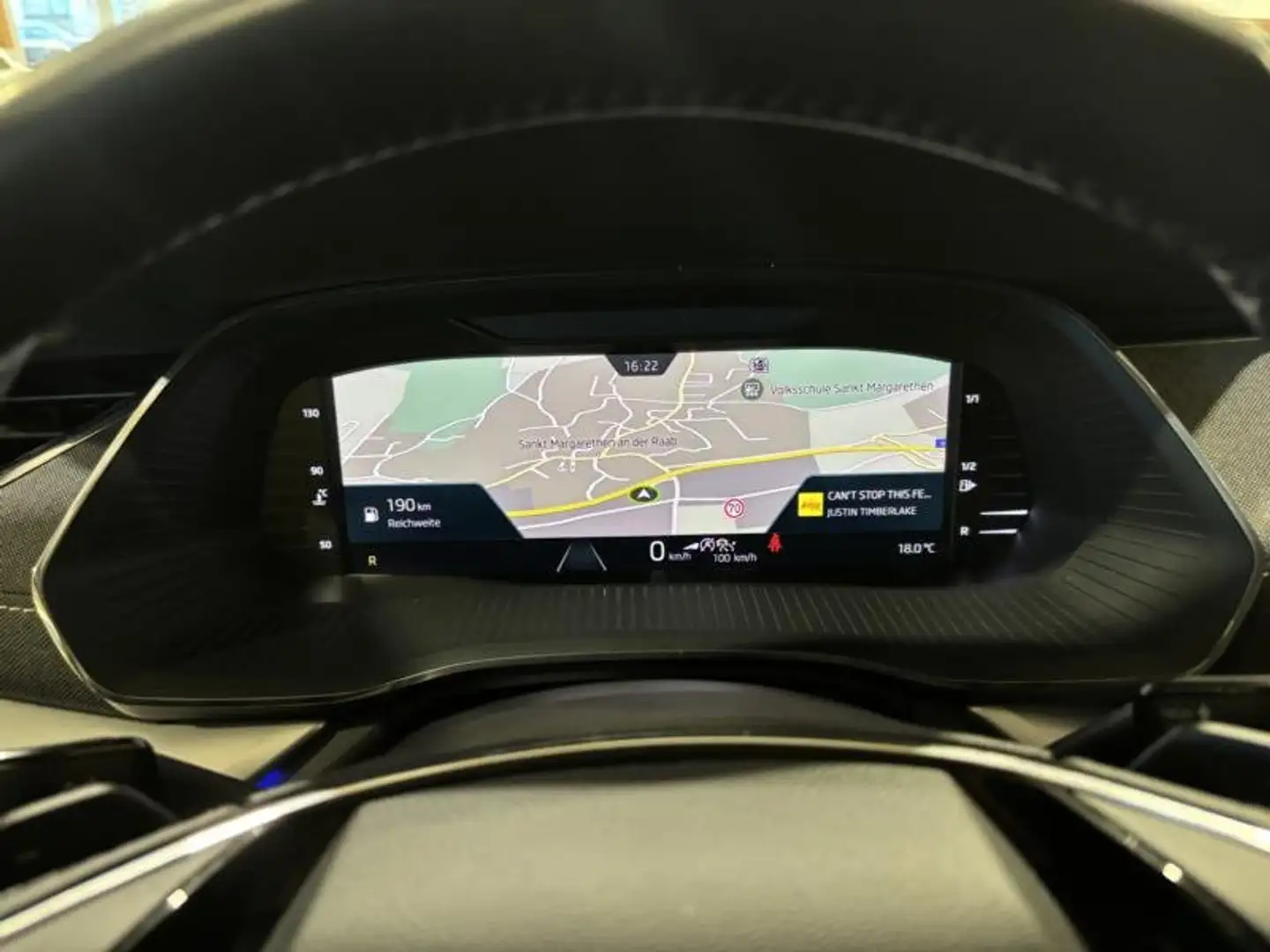 Skoda Octavia DSG 4x4 VIRTUAL COCKPIT HEAD-UP-DISPLAY LED AHK Schwarz - 2