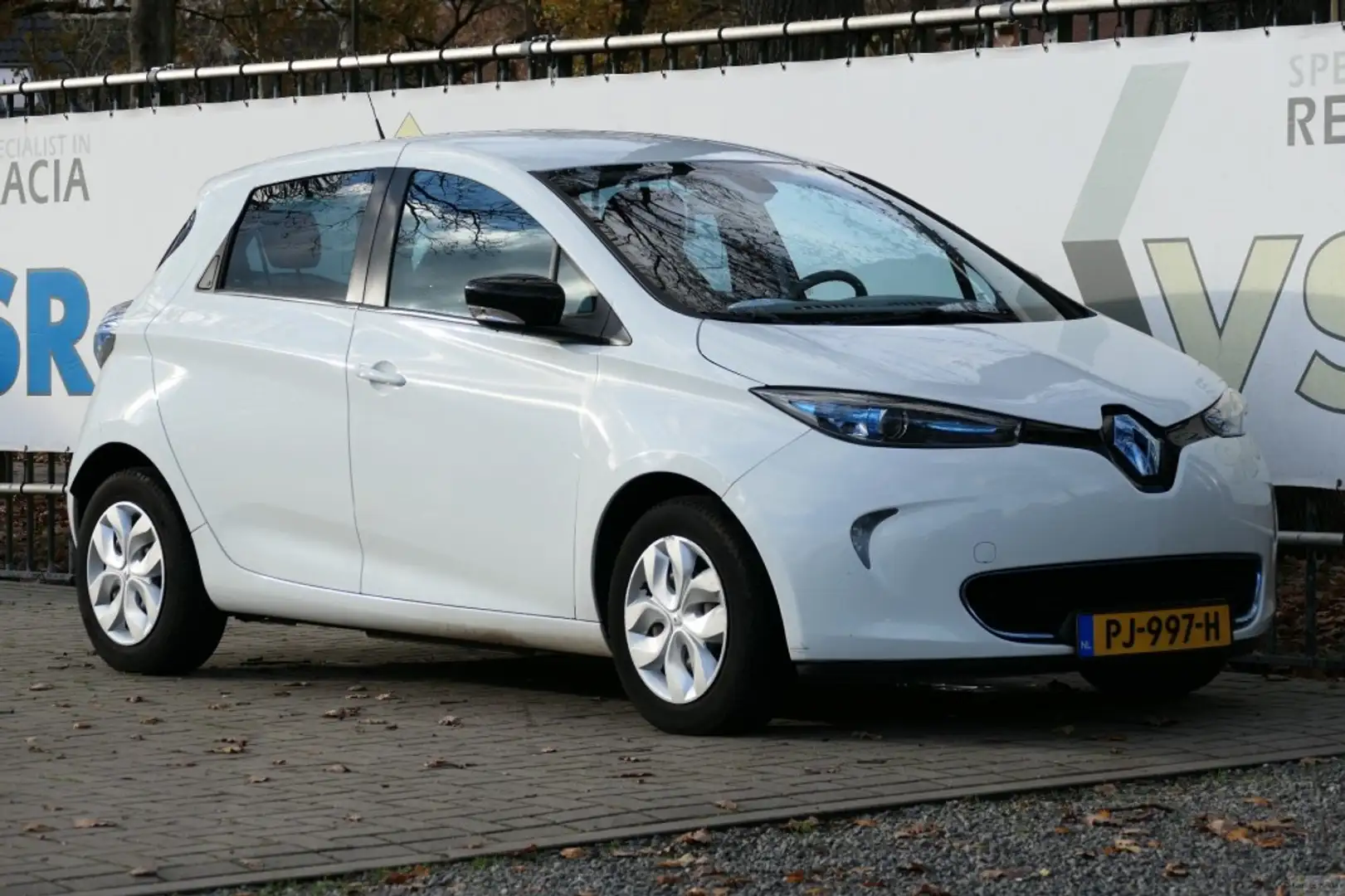 Renault ZOE Q210 Life 22kWh, incl. accu Wit - 1