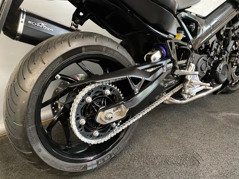 BMW F 800 R - foto 6