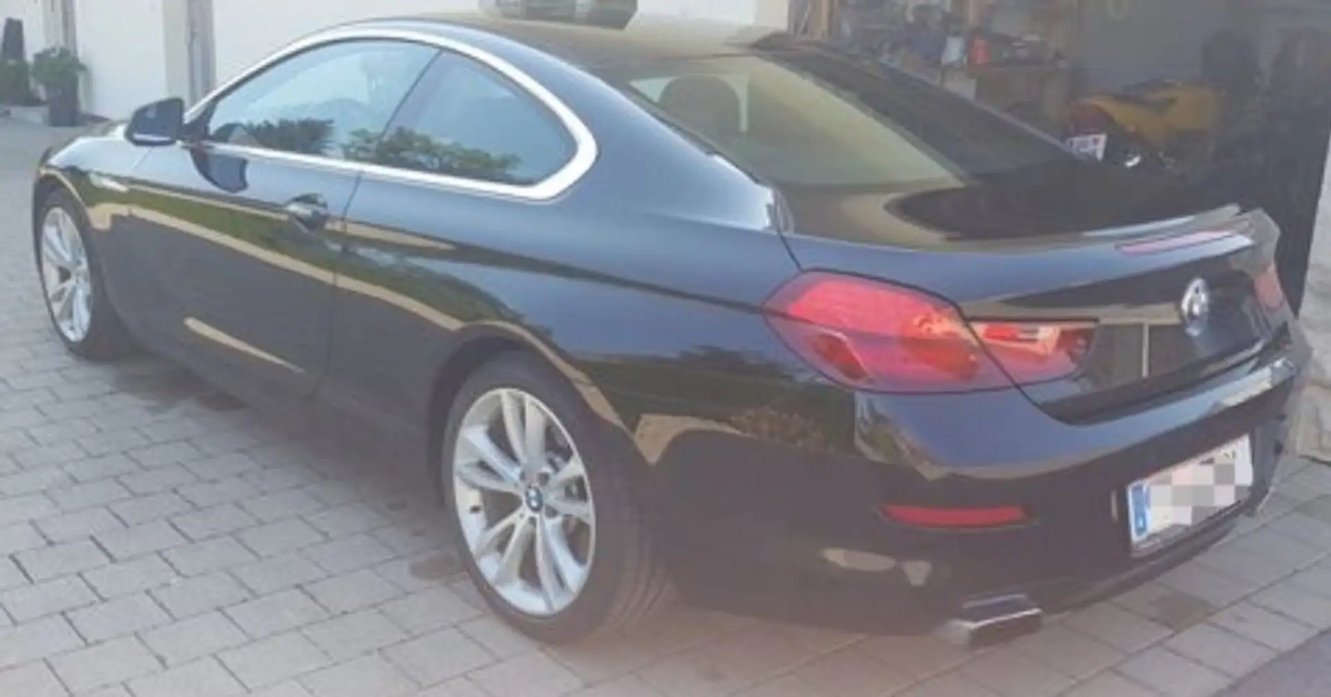 BMW 650 650i xDrive Coupé Österreich-Paket Aut. Schwarz - 1