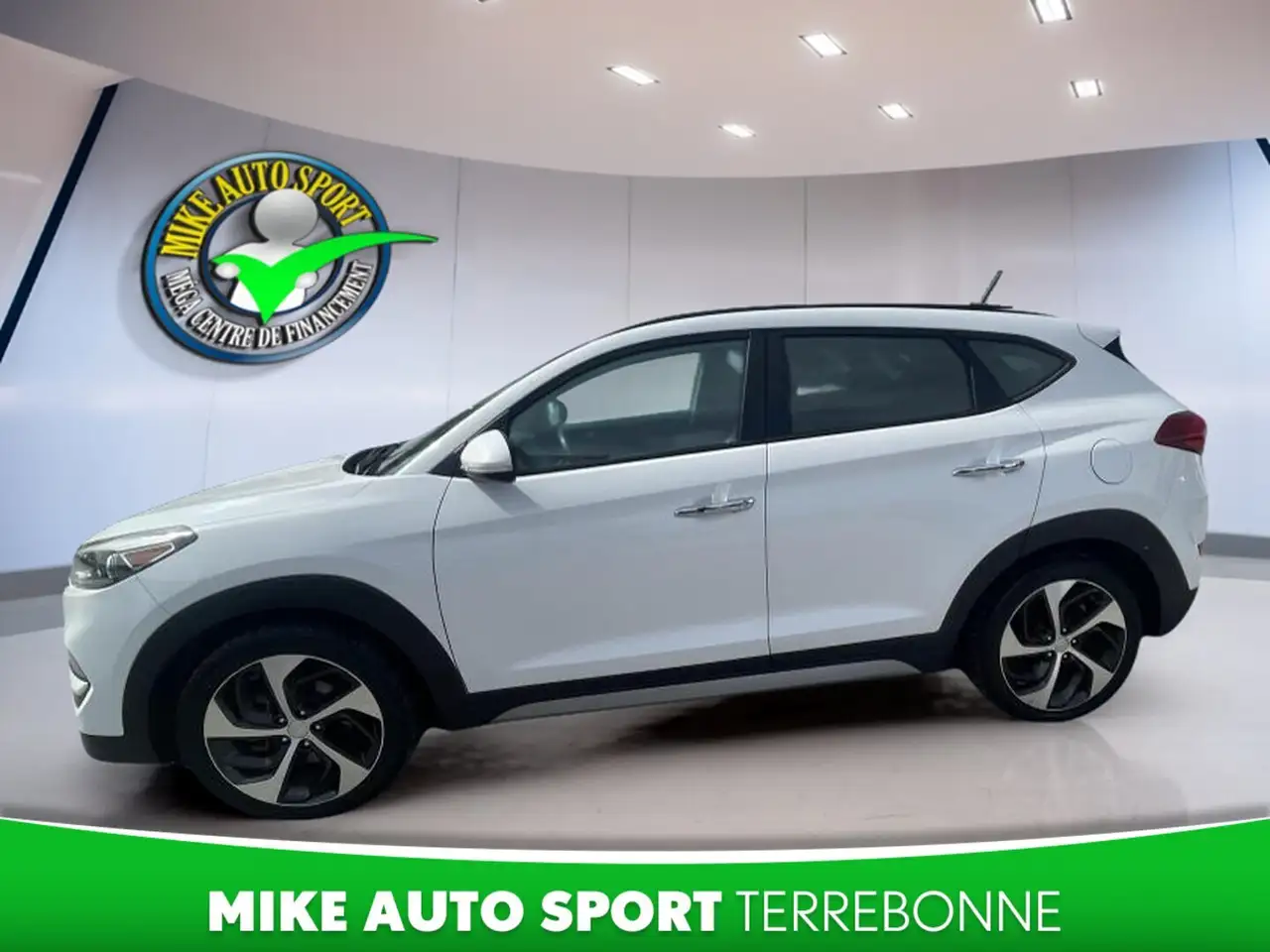 Hyundai TUCSON photo Hyundai TUCSON