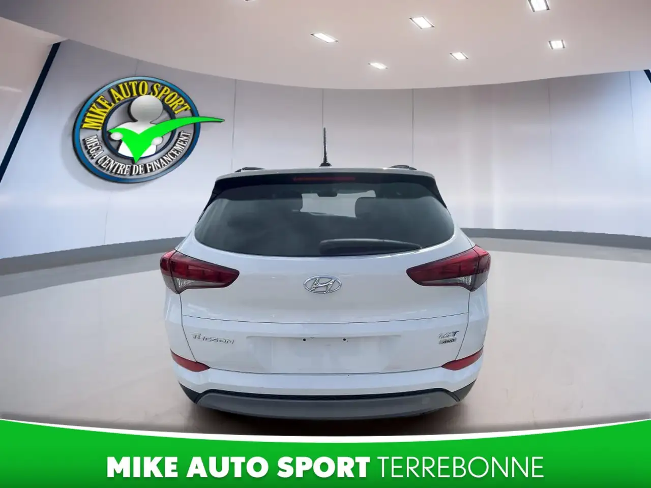 Hyundai TUCSON photo Hyundai TUCSON