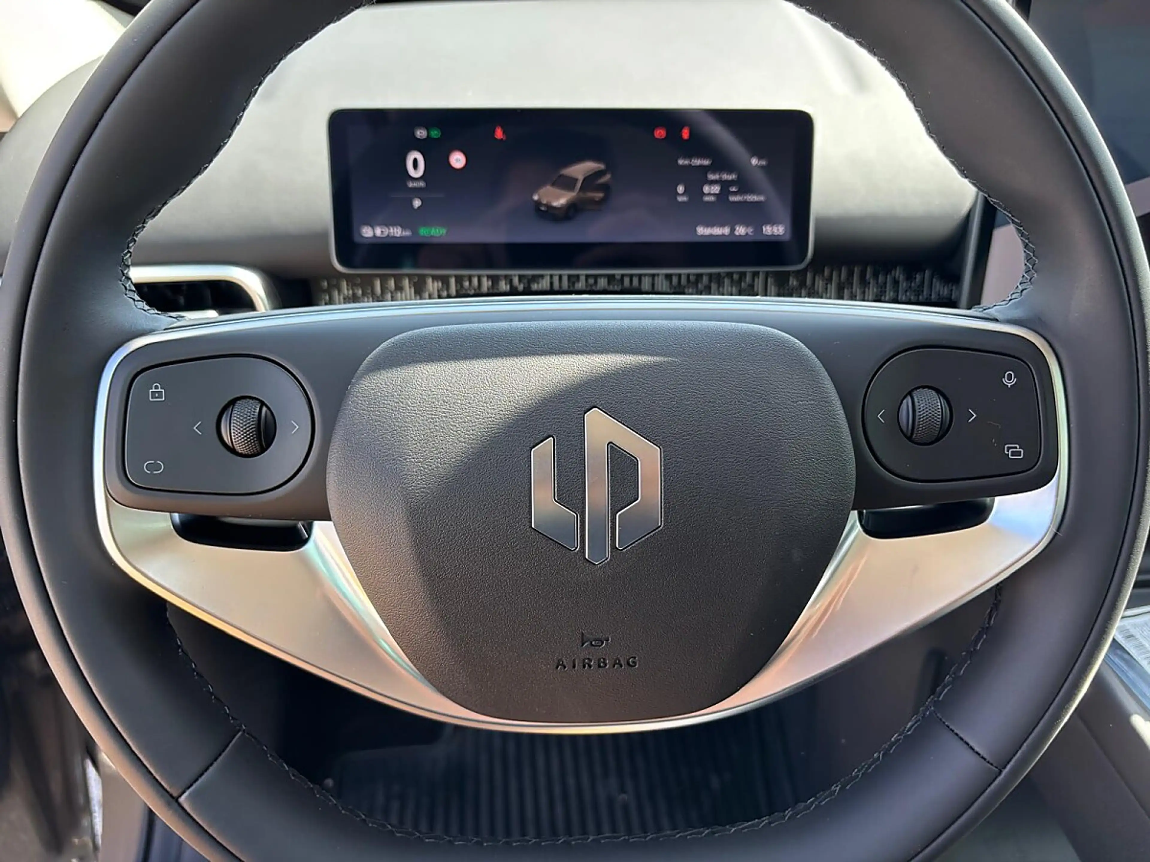 Leapmotor B03X Elektro 53kWh Design Pro Max — photo 7