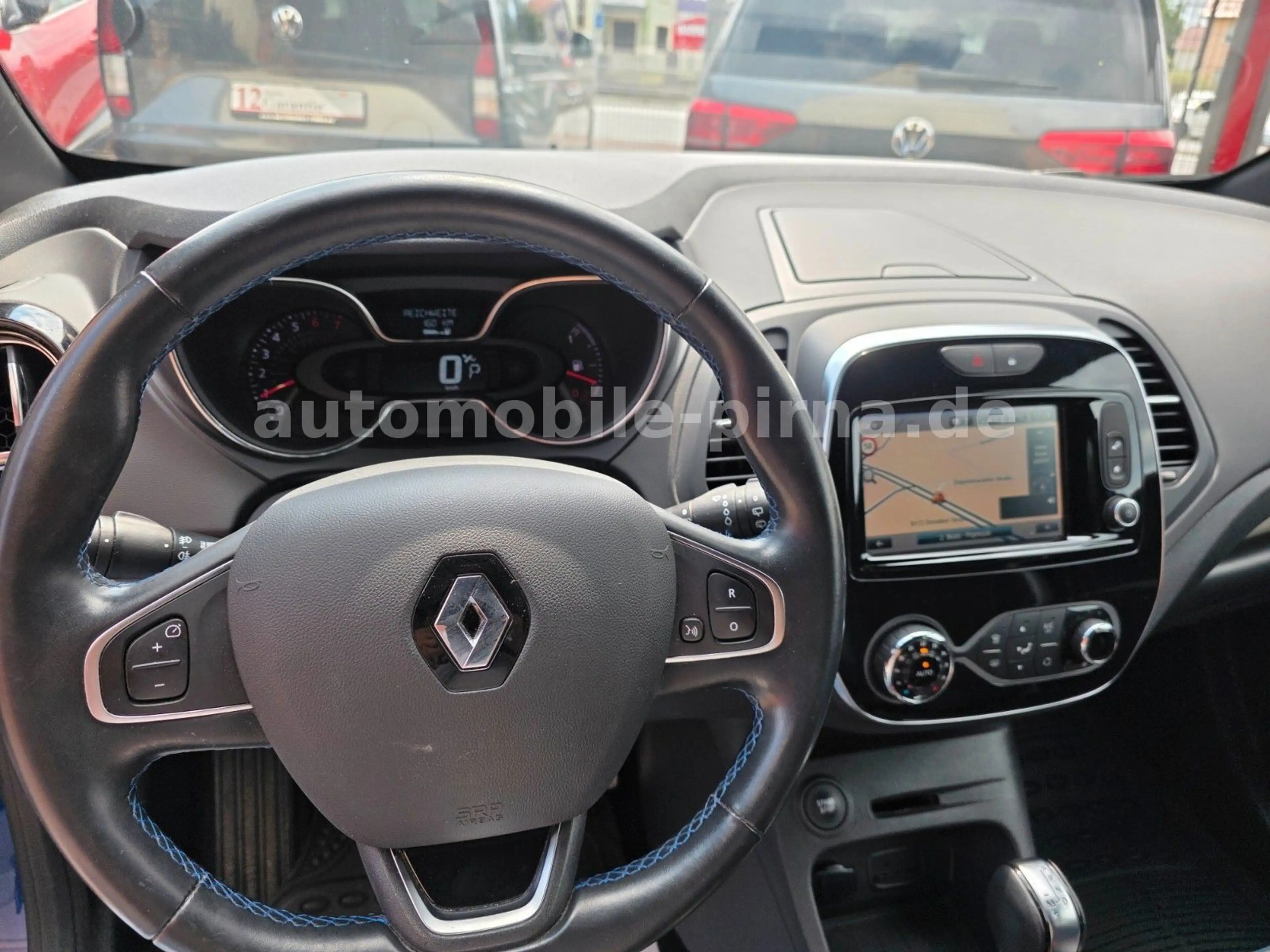 Renault Captur Version S 1.3TCe 150 AUTOMATIK wenig KM! — photo 14