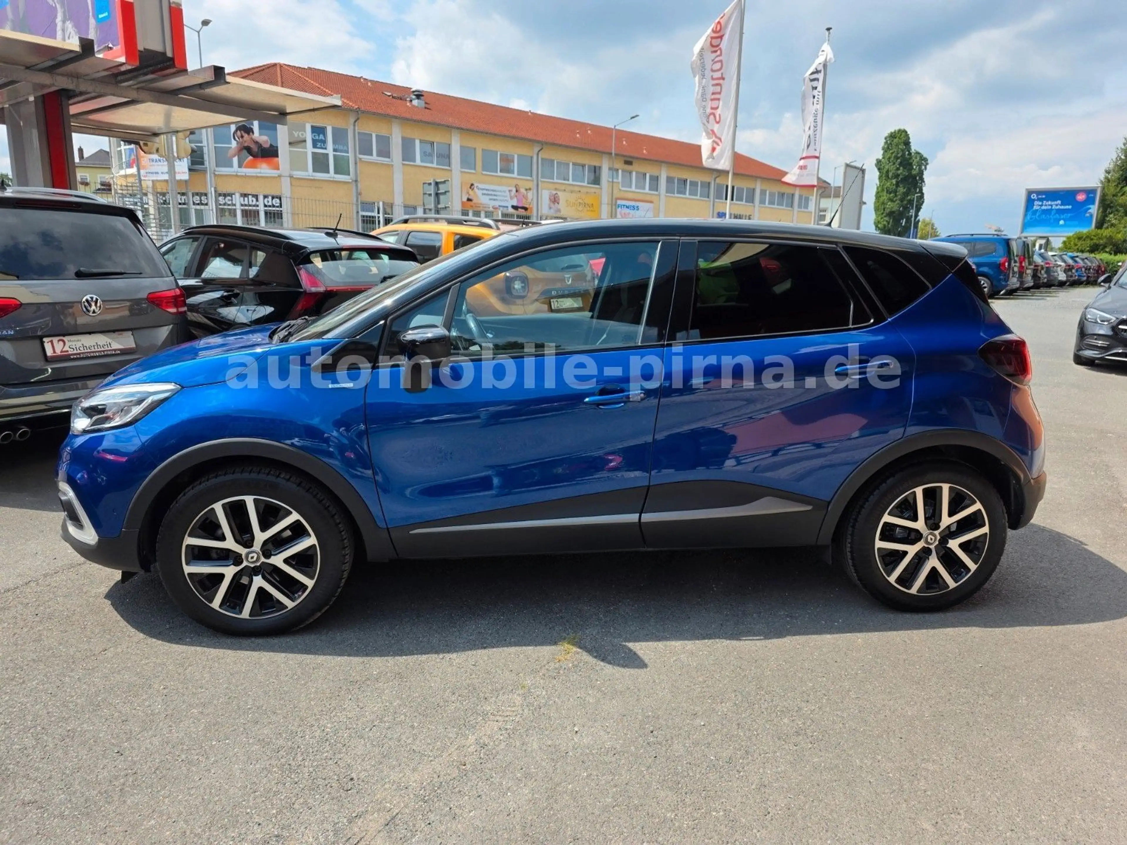 Renault Captur Version S 1.3TCe 150 AUTOMATIK wenig KM! — photo 8