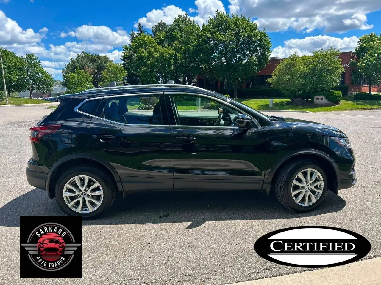 Nissan Qashqai снимка Nissan Qashqai