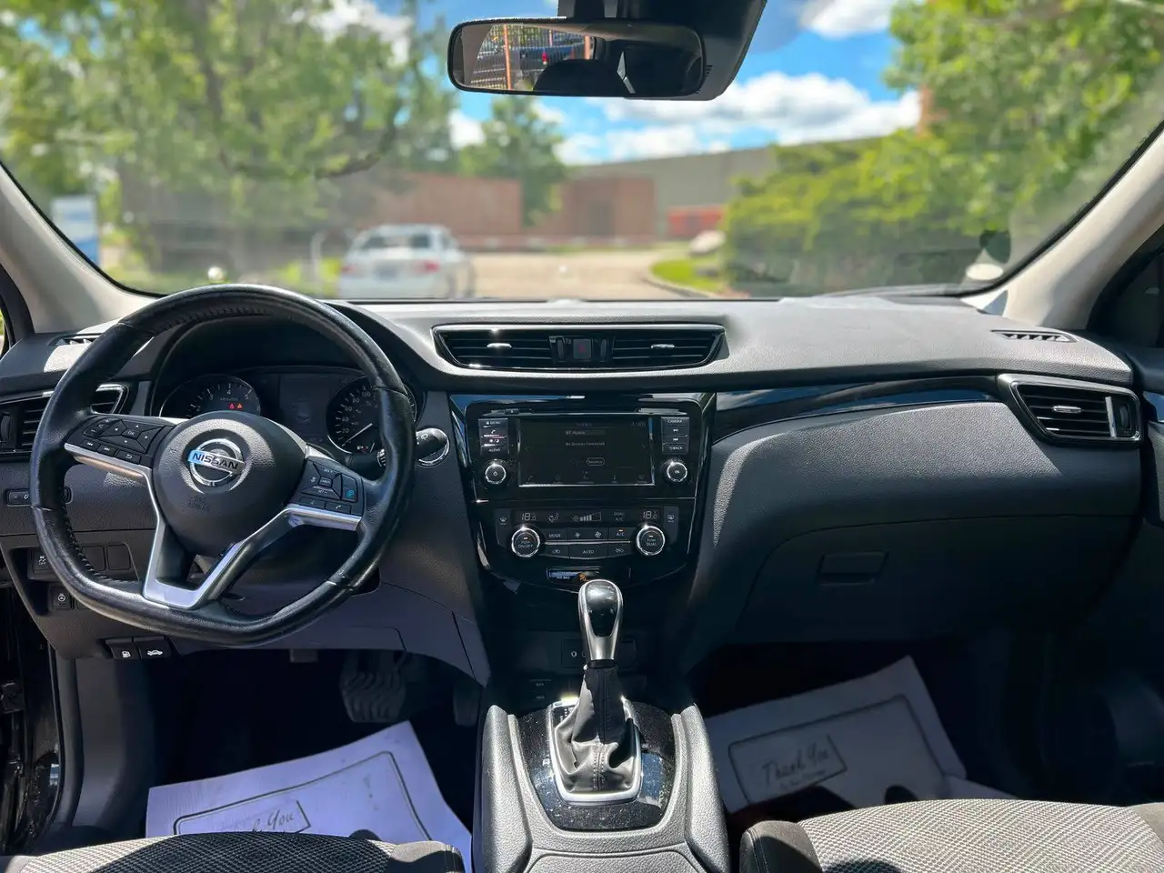 Nissan Qashqai снимка Nissan Qashqai
