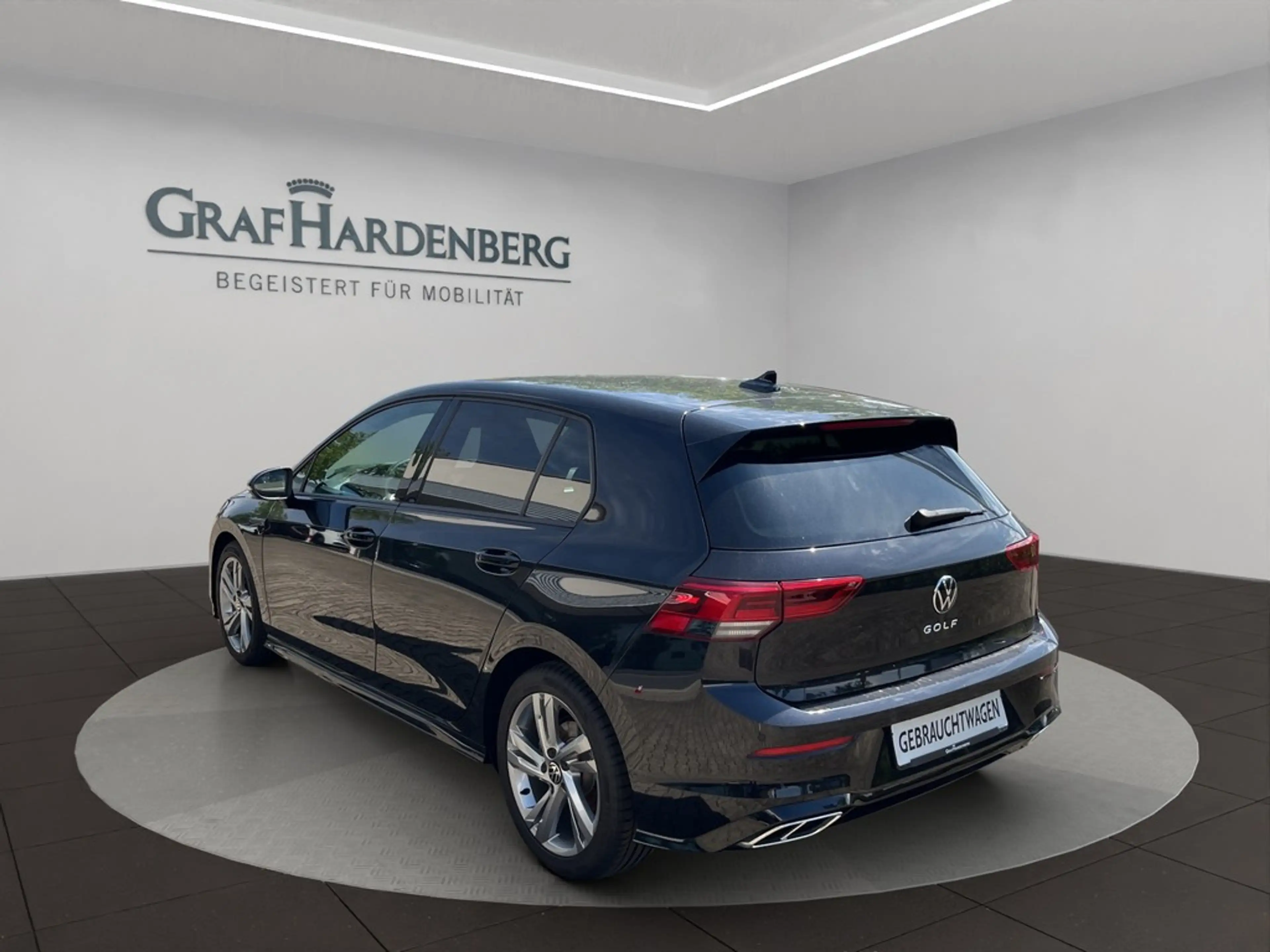 Volkswagen Golf R -Line 2.0 TSI DSG — photo 4