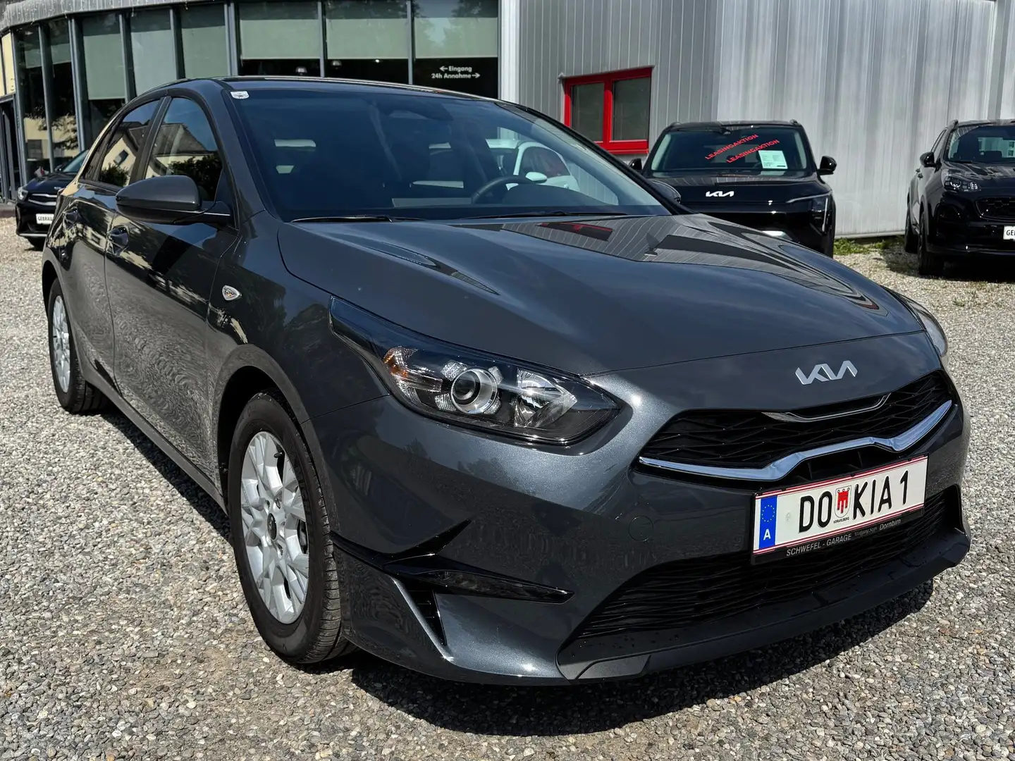 Kia Ceed / cee'd 1,0 T-GDI GPF Titan Grau - 2