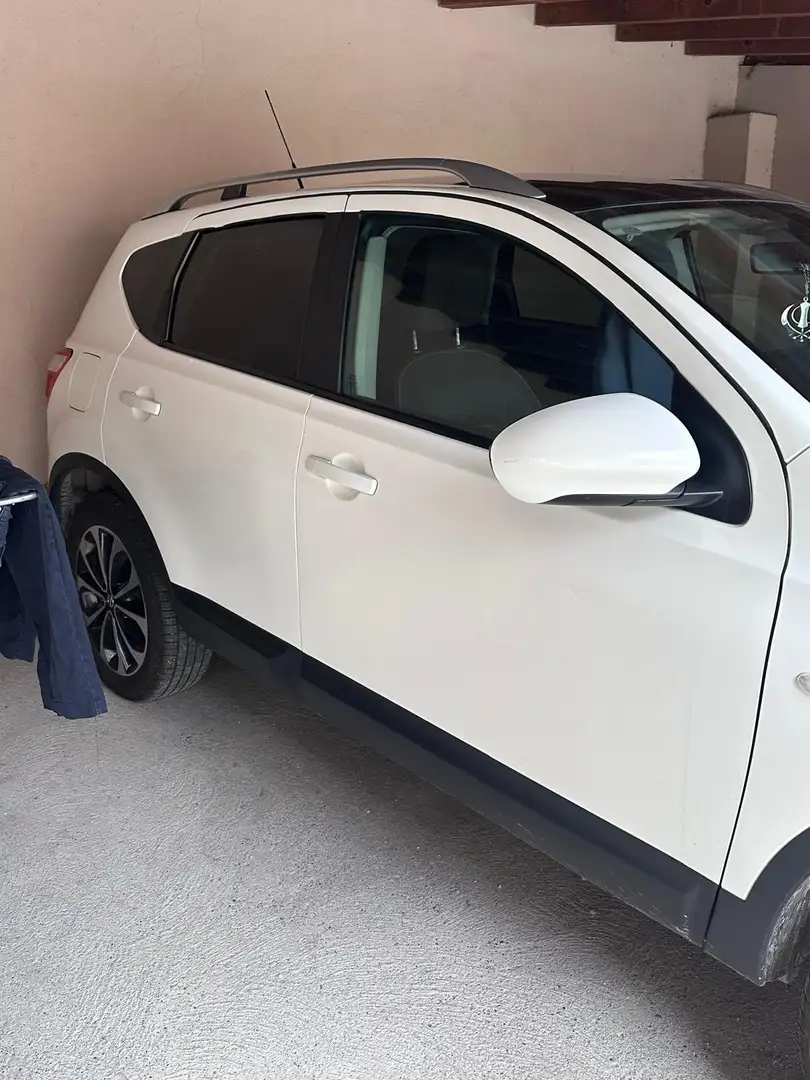 Nissan Qashqai 2.0 dci N-Tec 4x4 dpf FL - 1