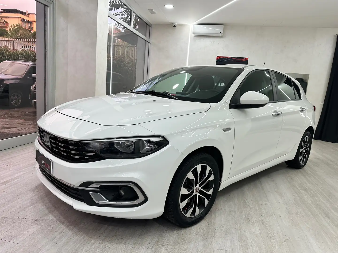 Fiat Tipo Tipo 5porte II 2021 5p 1.3 mjt Life s Bianco - 1