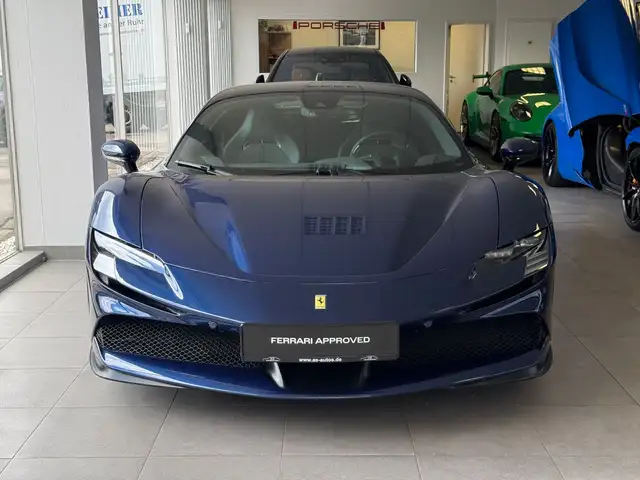 Ferrari SF90 Stradale
