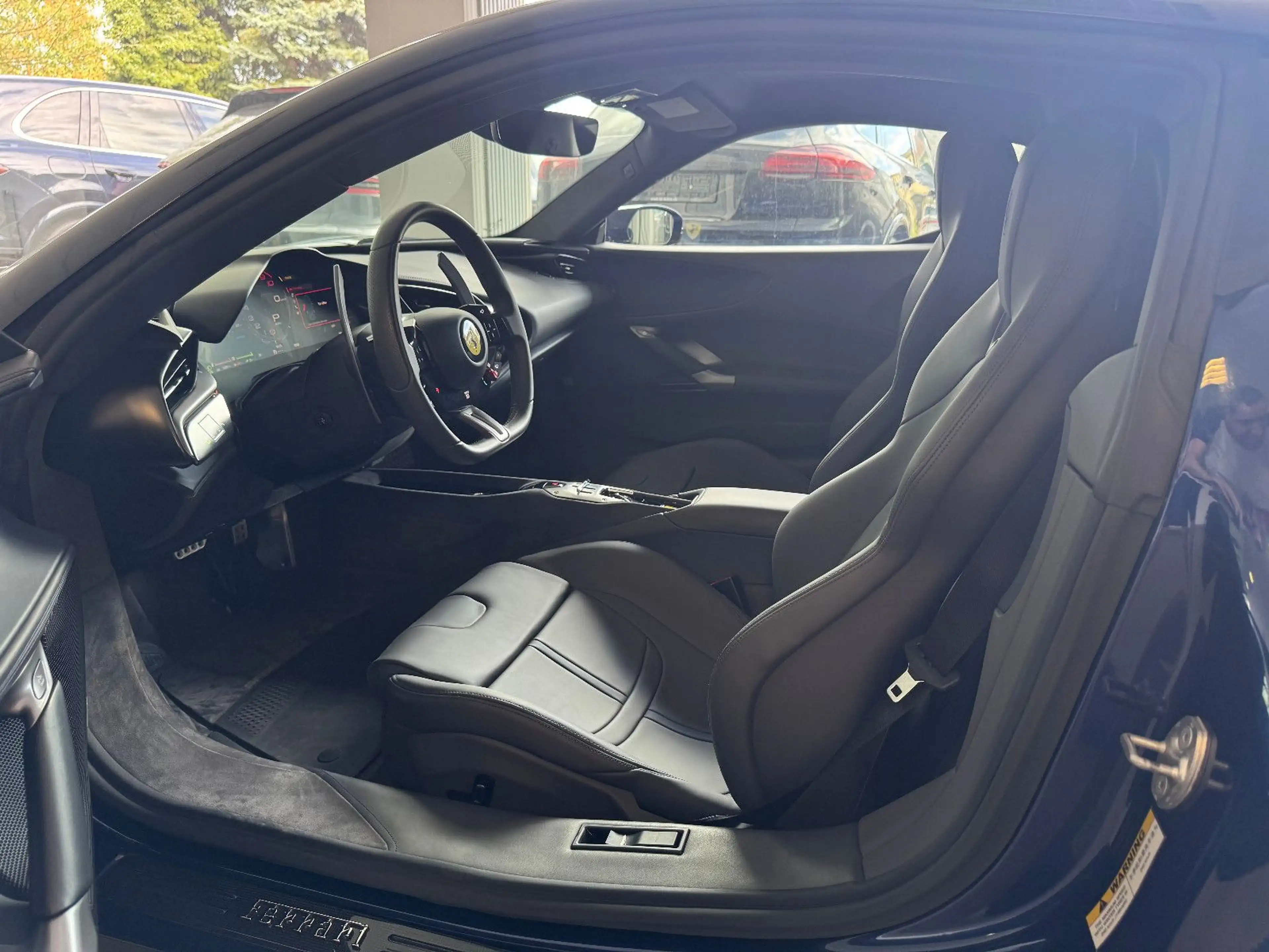 Ferrari SF90 Stradale Two-Tone Liftsystem JBL CarPlay — photo 11