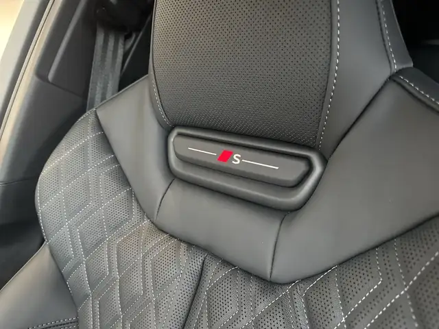 Audi A6 e-hybrid quattro 270 kW Ansicht 10